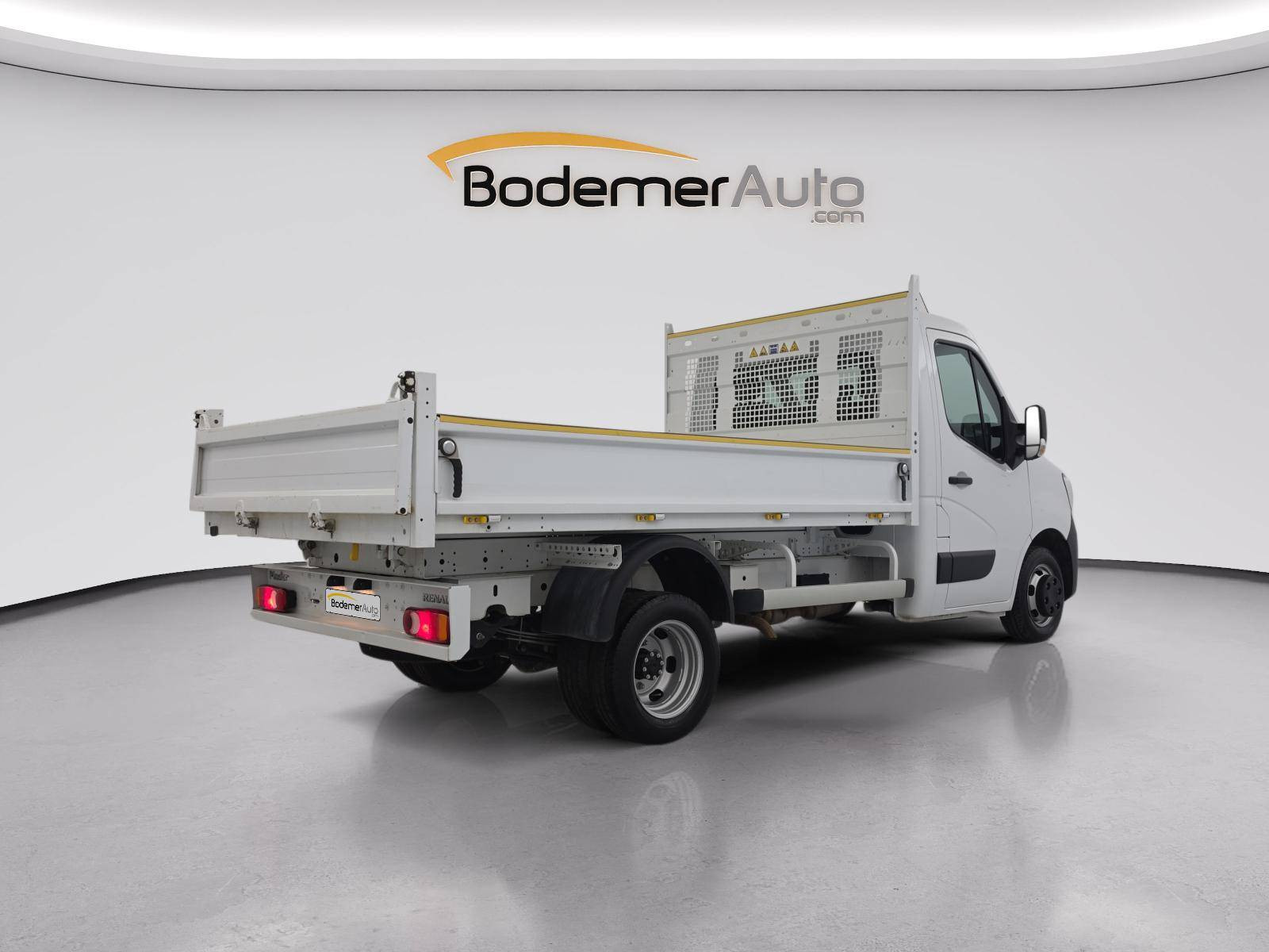 Vente en ligne Renault Master 3 Châssis Cabine MASTER CC PROP RJ3500 L2 PAFC BLUE DCI 130 EURO VI au prix de 33 900 €