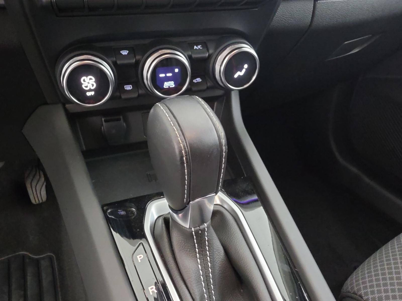 Vente en ligne Renault Arkana  E-Tech hybride 145 - 22 au prix de 21 990 €