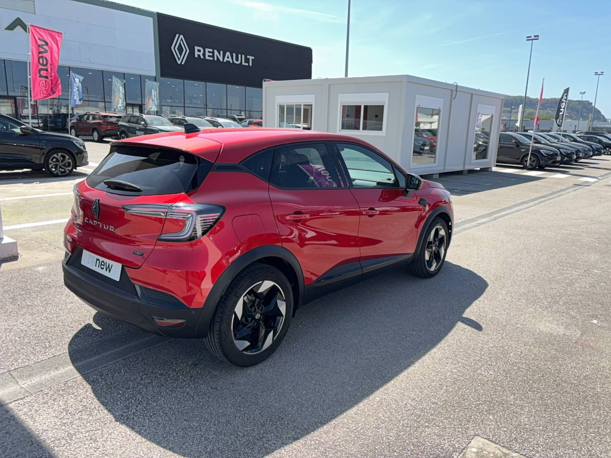 Vente en ligne Renault Captur  E-Tech full hybrid 145 ch au prix de 23 790 €