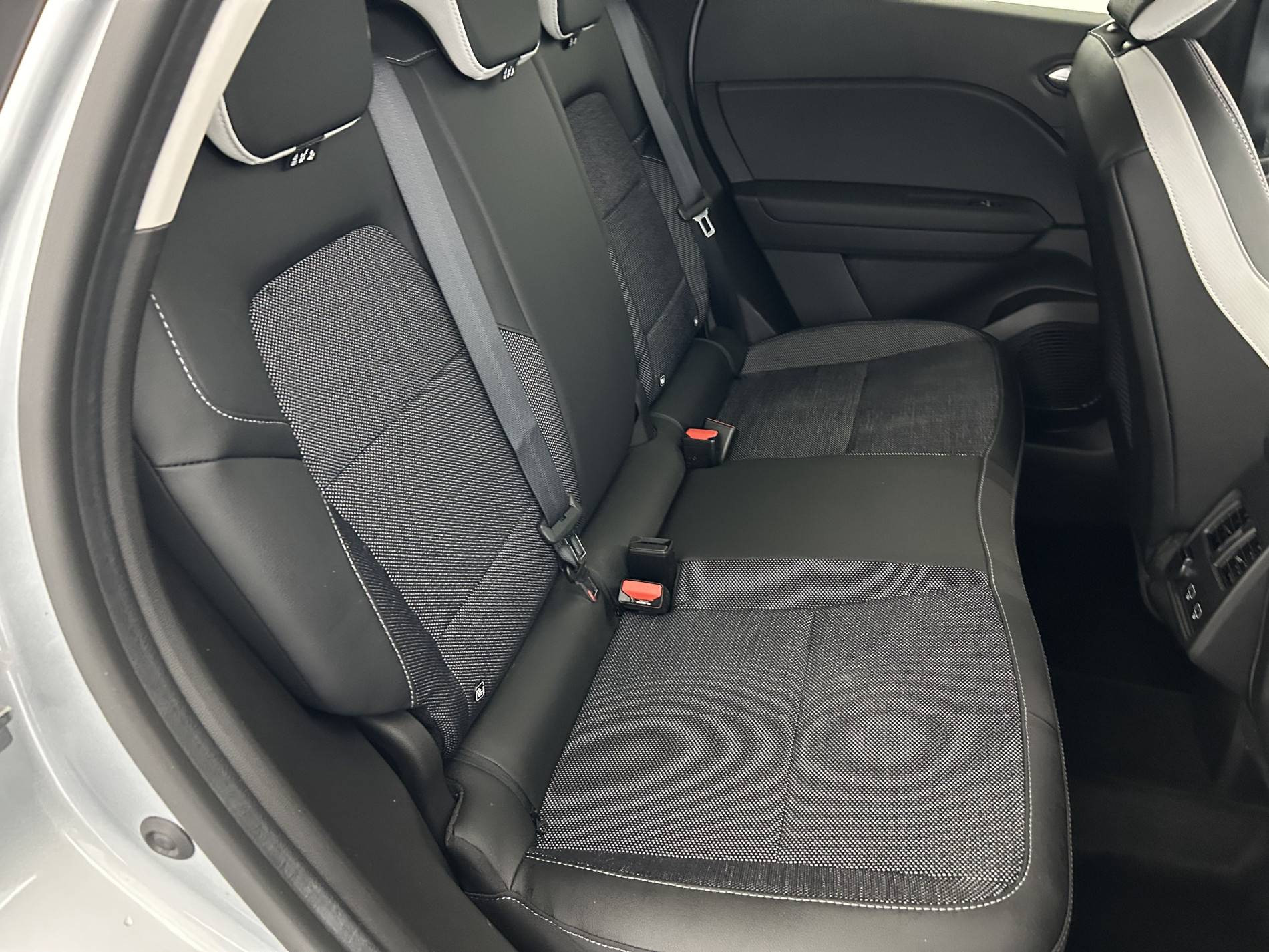 Vente en ligne Renault Captur  E-Tech full hybrid 145 au prix de 19 250 €