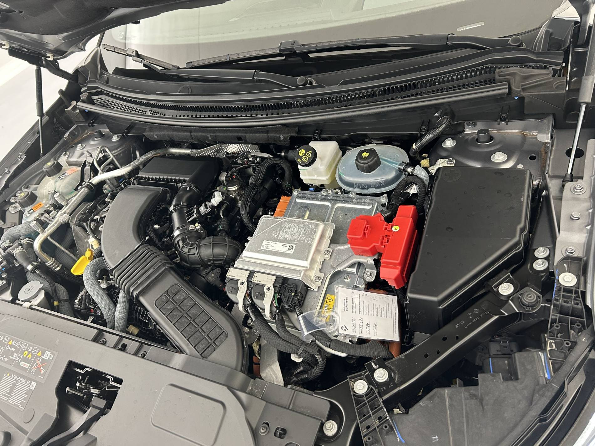 Vente en ligne Renault Austral  E-Tech hybrid 200 au prix de 33 990 €