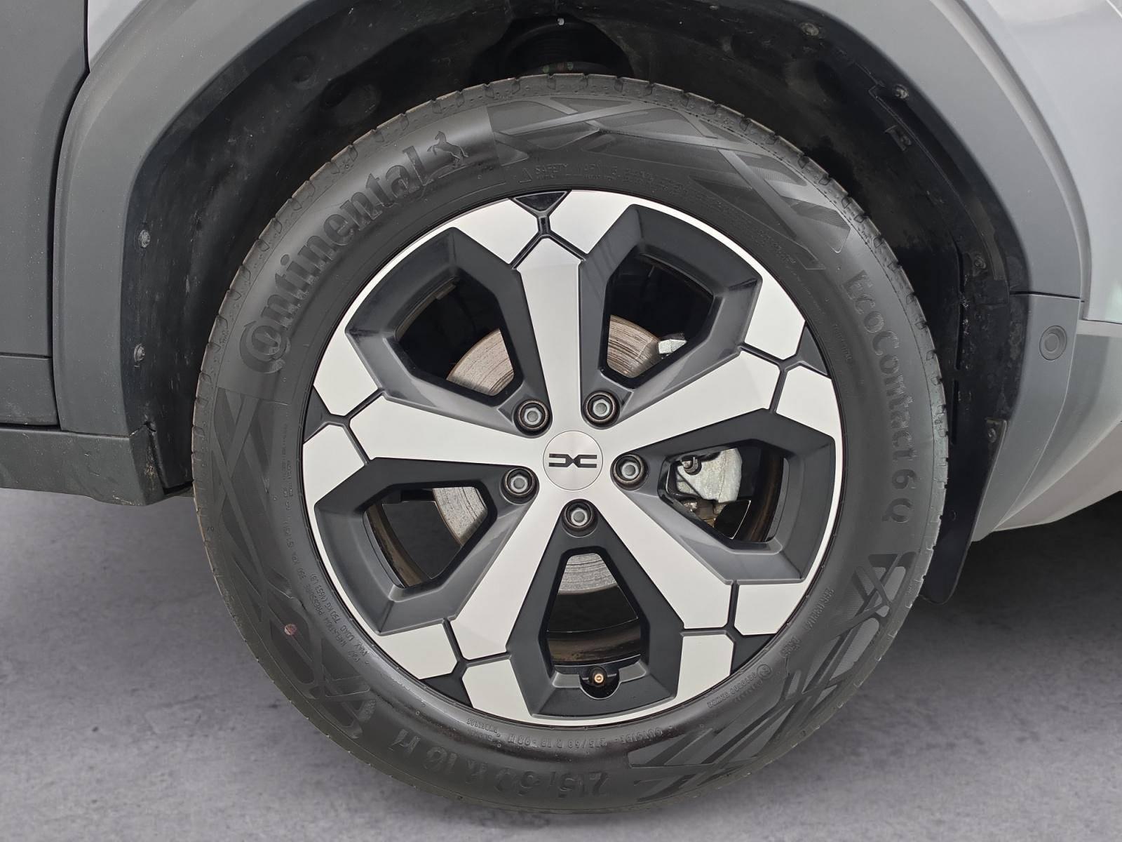 Vente en ligne Dacia Duster  Hybrid 140 au prix de 25 490 €