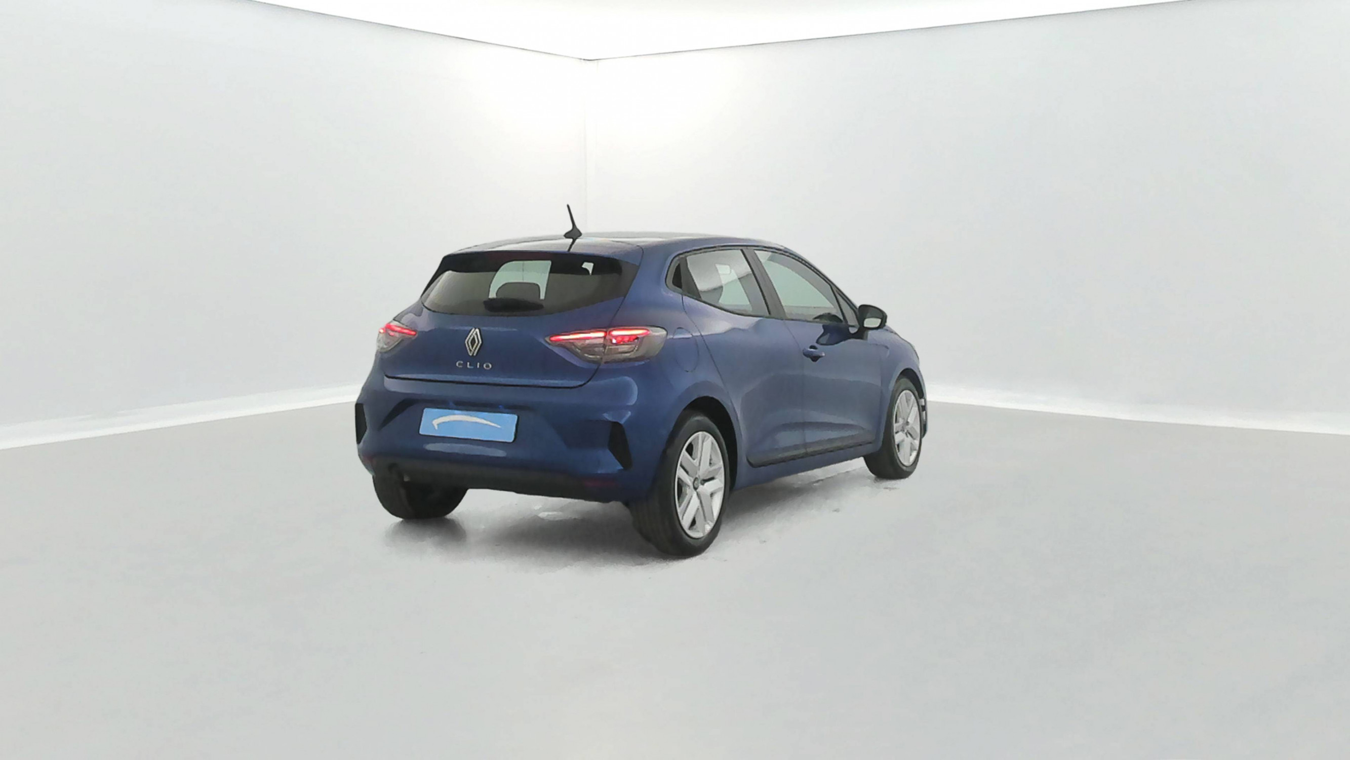 Vente en ligne Renault Clio 5 Clio TCe 90 au prix de 15 990 €