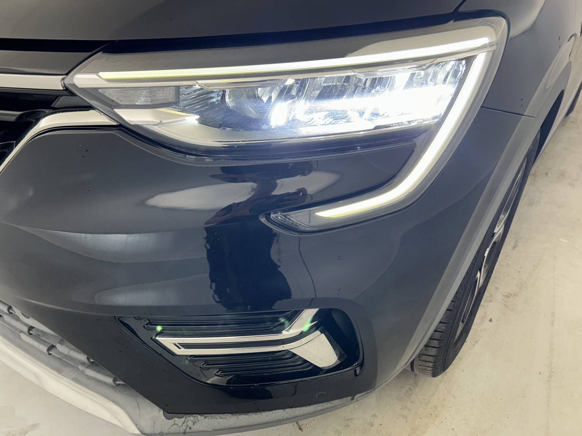 Vente en ligne Renault Arkana  TCe 140 EDC FAP - 21B au prix de 18 490 €