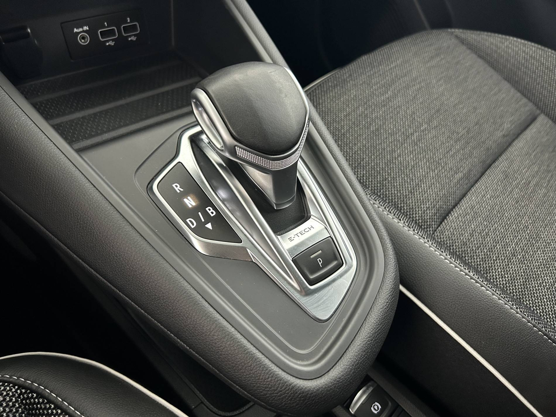 Vente en ligne Renault Captur  E-Tech Plug-in 160 au prix de 17 490 €