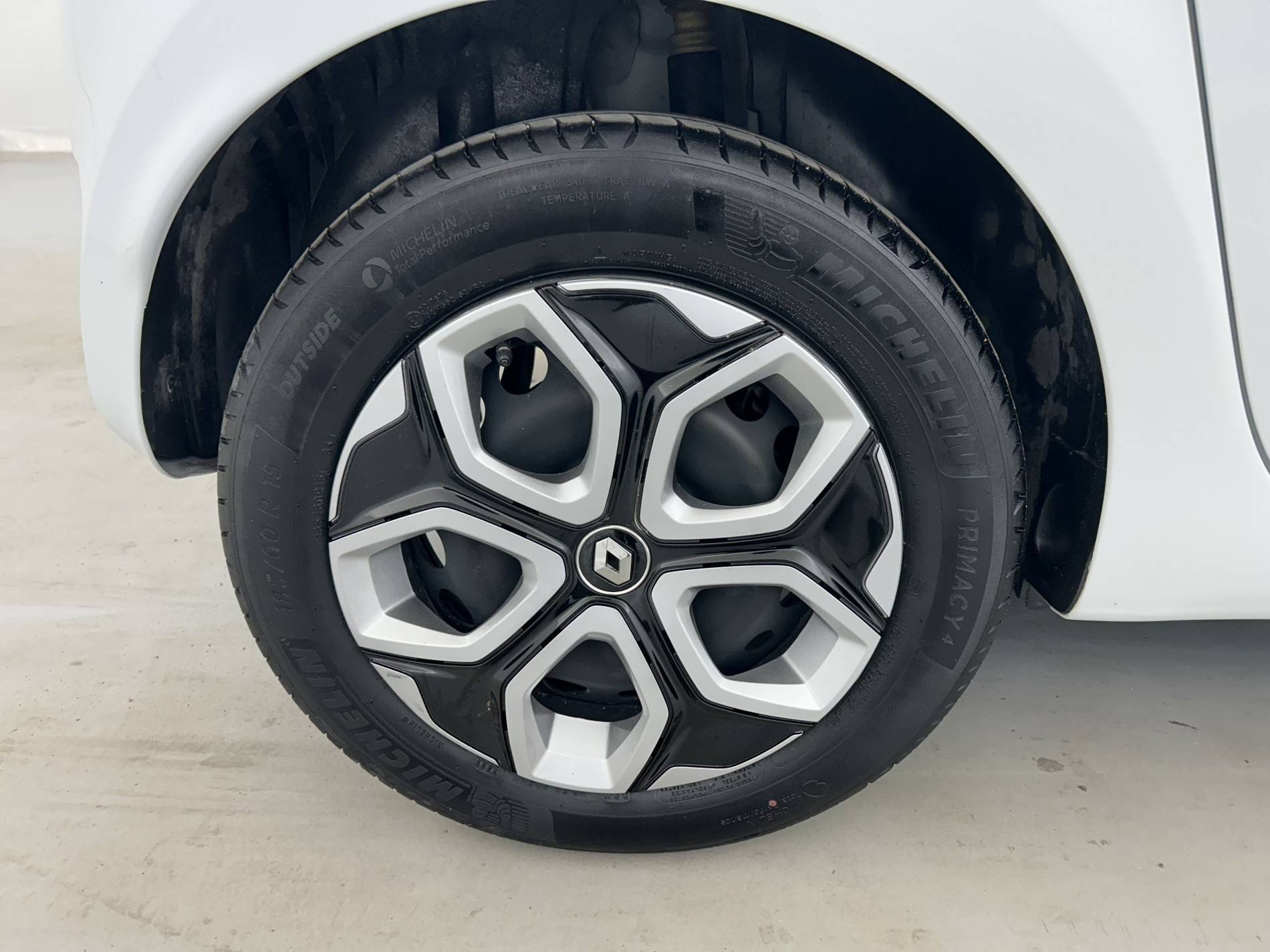 Vente en ligne Renault Twingo 3  SCe 65 au prix de 11 291 €