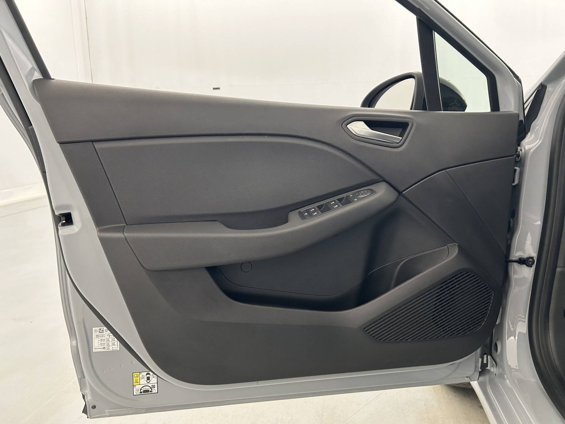 Vente en ligne Renault Clio 5 Clio E-Tech full hybrid 145 ch GSR2 au prix de 18 990 €