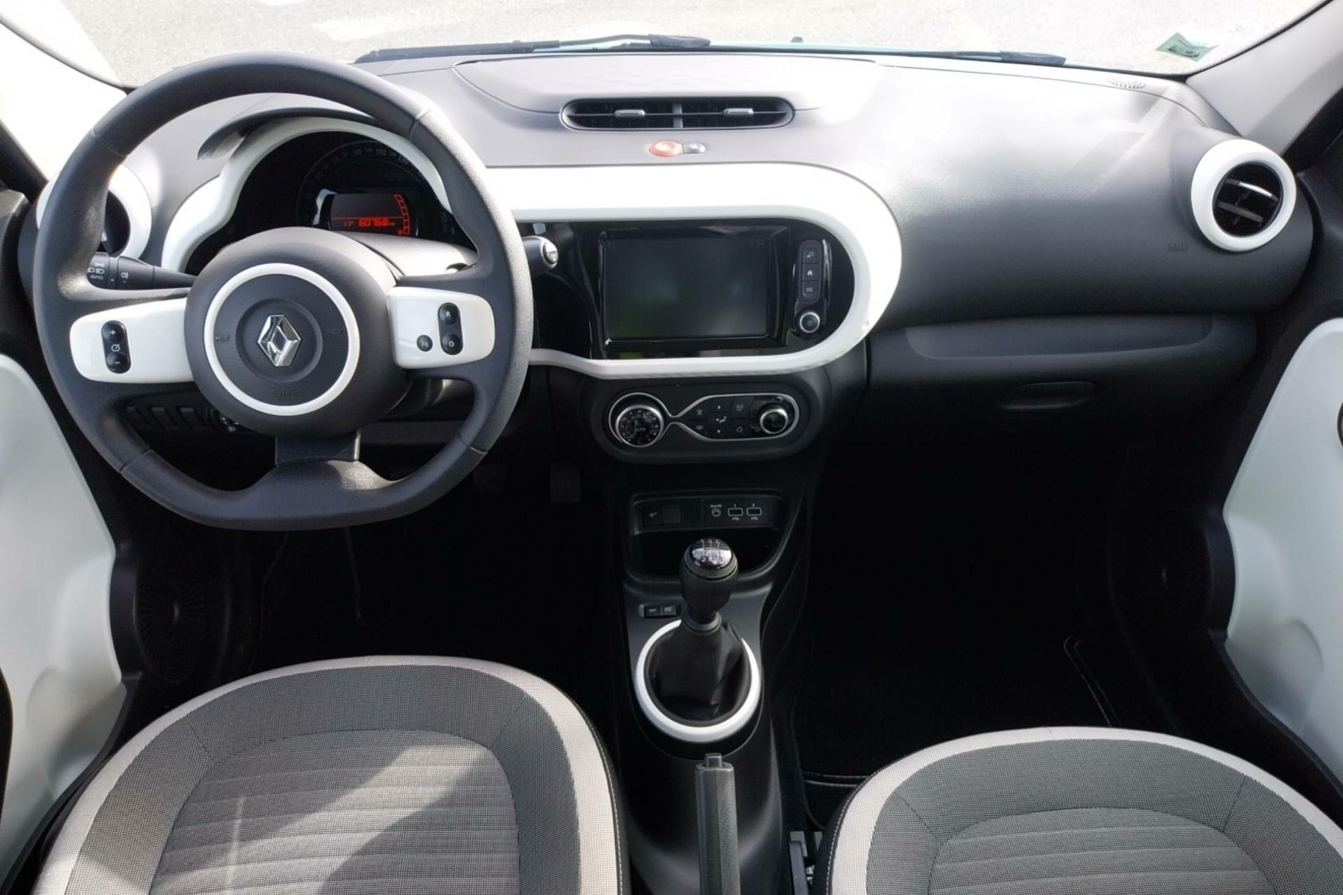 Vente en ligne Renault Twingo 3  SCe 65 au prix de 11 280 €