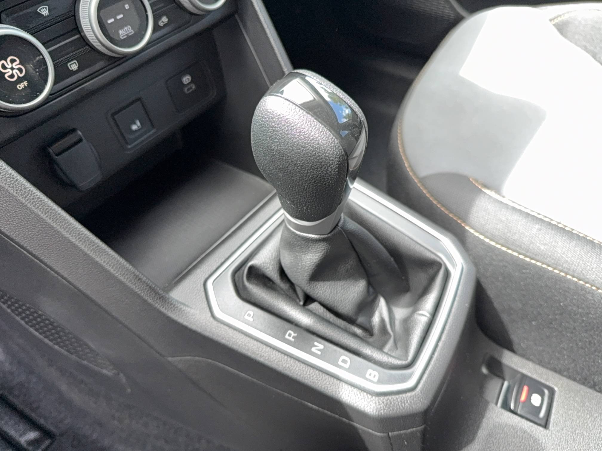 Vente en ligne Dacia Jogger  Hybrid 140 7 places GSR2 au prix de 25 790 €