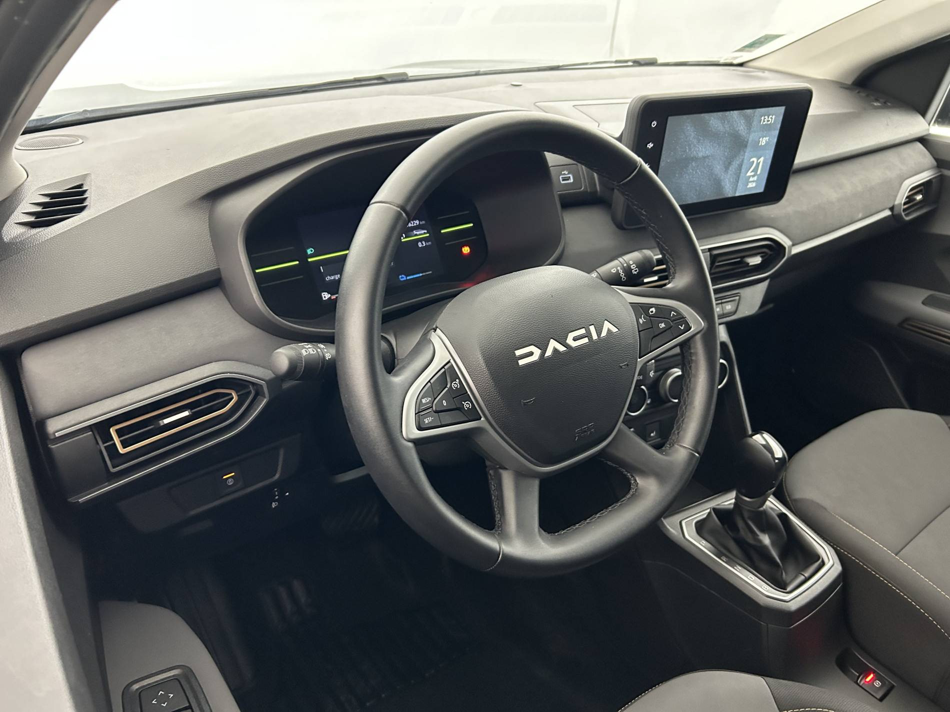 Vente en ligne Dacia Jogger  Hybrid 140 7 places GSR2 au prix de 23 990 €