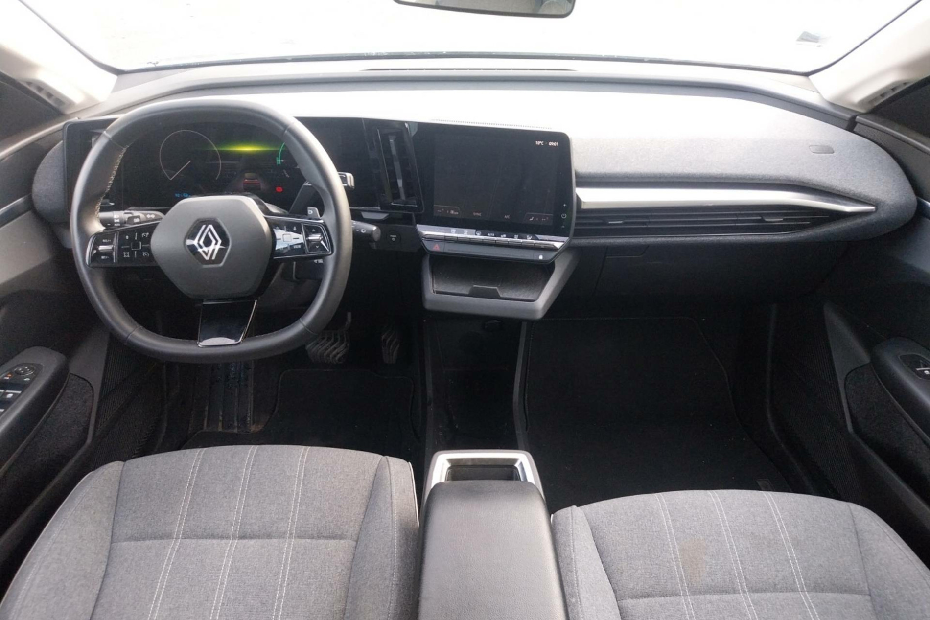 Vente en ligne Renault Megane E-Tech  EV40 130ch standard charge au prix de 16 900 €