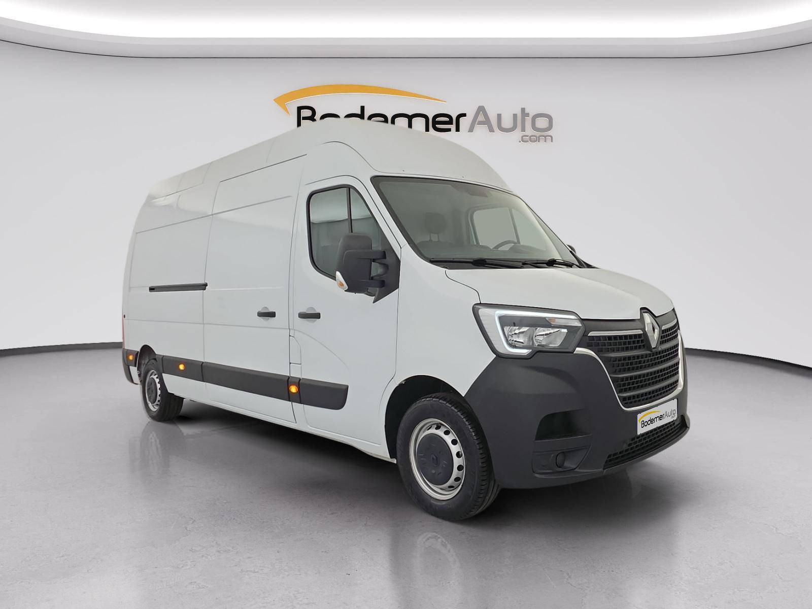 Vente en ligne Renault Master Fourgon MASTER FGN TRAC F3500 L3H3 BLUE DCI 135 au prix de 26 990 €