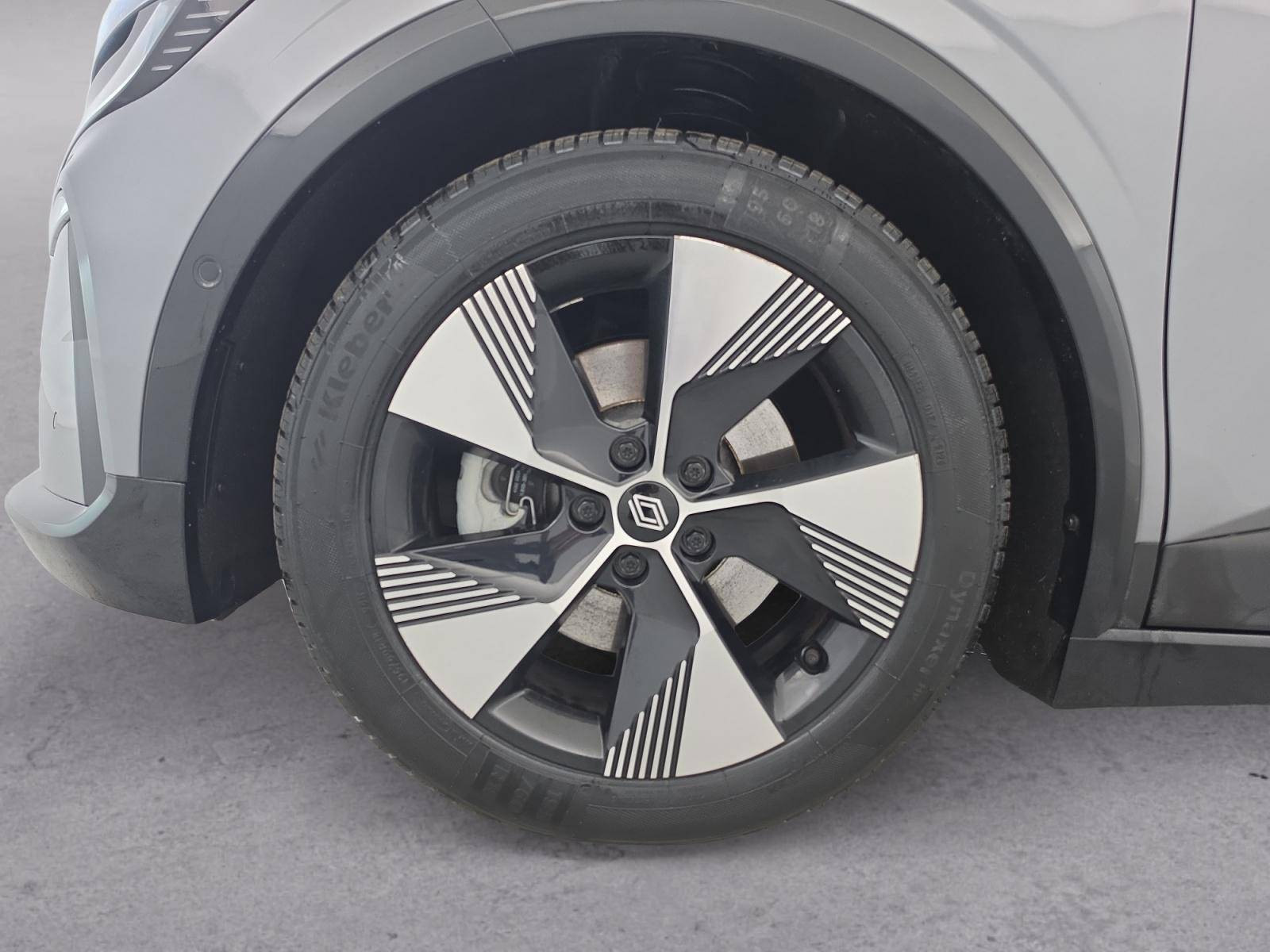 Vente en ligne Renault Megane E-Tech  EV60 220 ch super charge au prix de 23 990 €