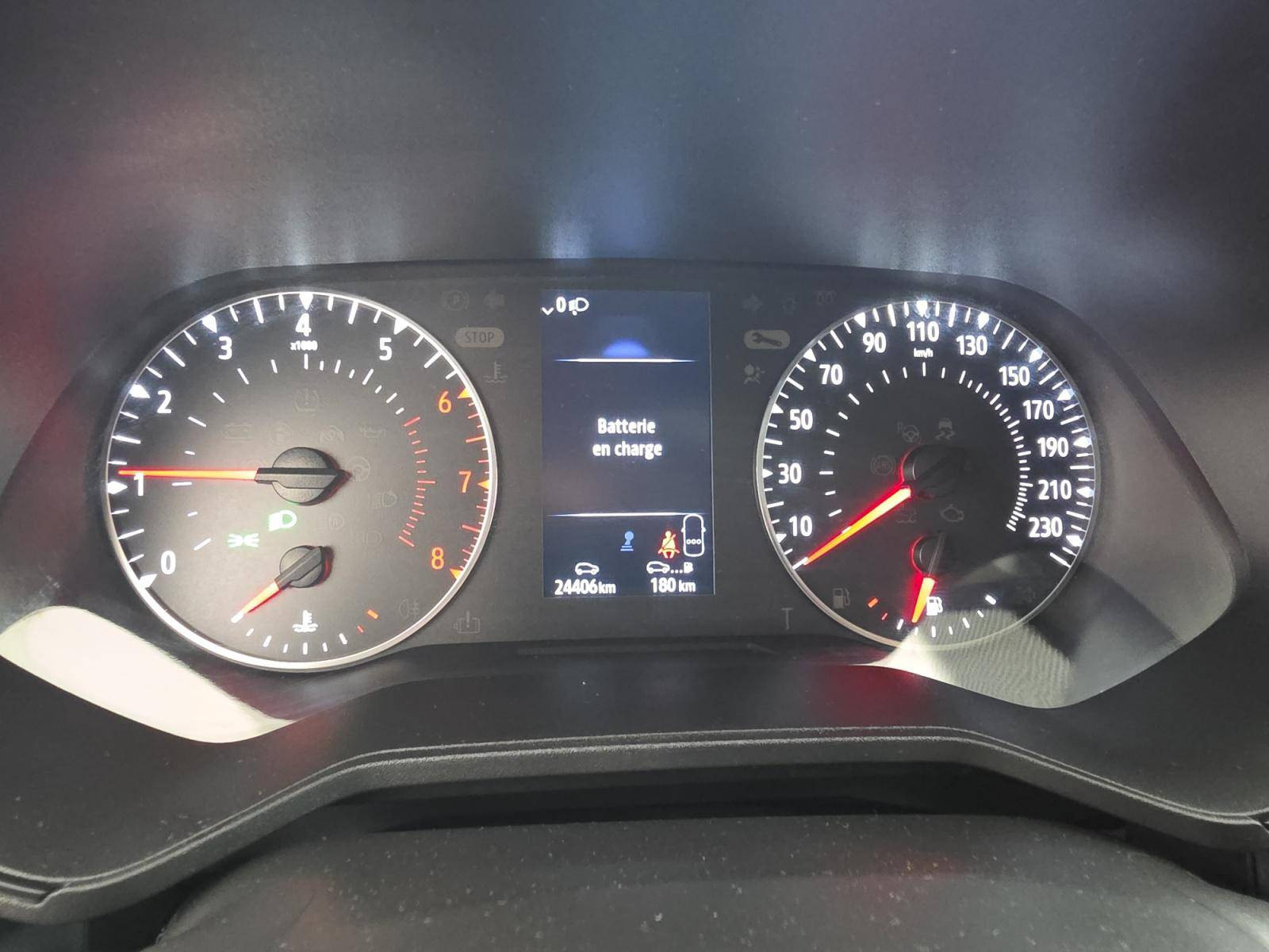 Vente en ligne Renault Clio 5 Clio SCe 65 au prix de 12 990 €