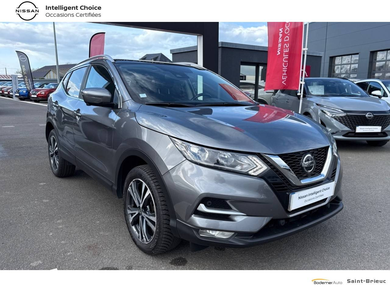 Vente en ligne Nissan Qashqai Qashqai 1.5 dCi 115 au prix de 16 990 €