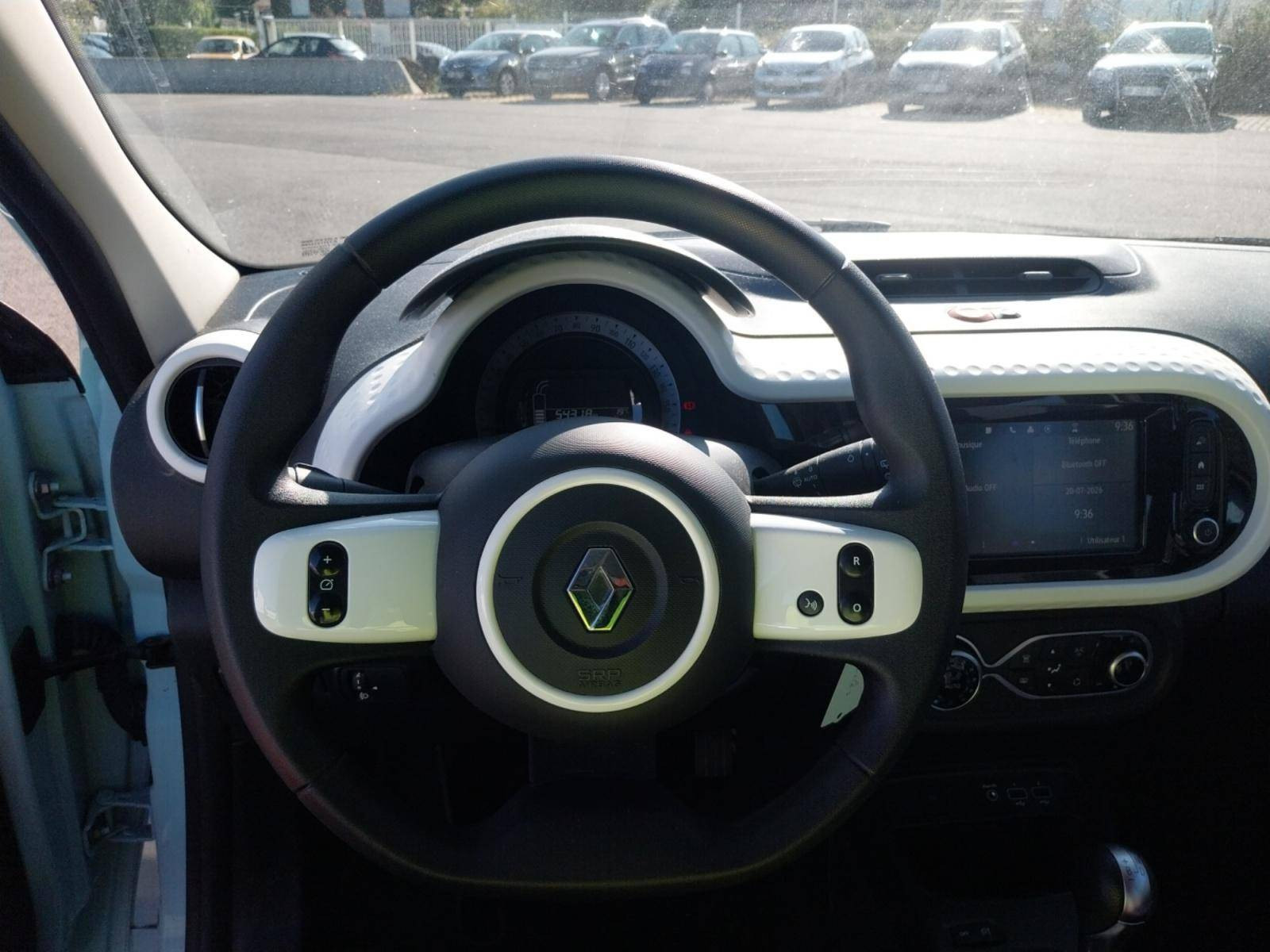 Vente en ligne Renault Twingo Electrique Twingo III E-Tech au prix de 12 990 €