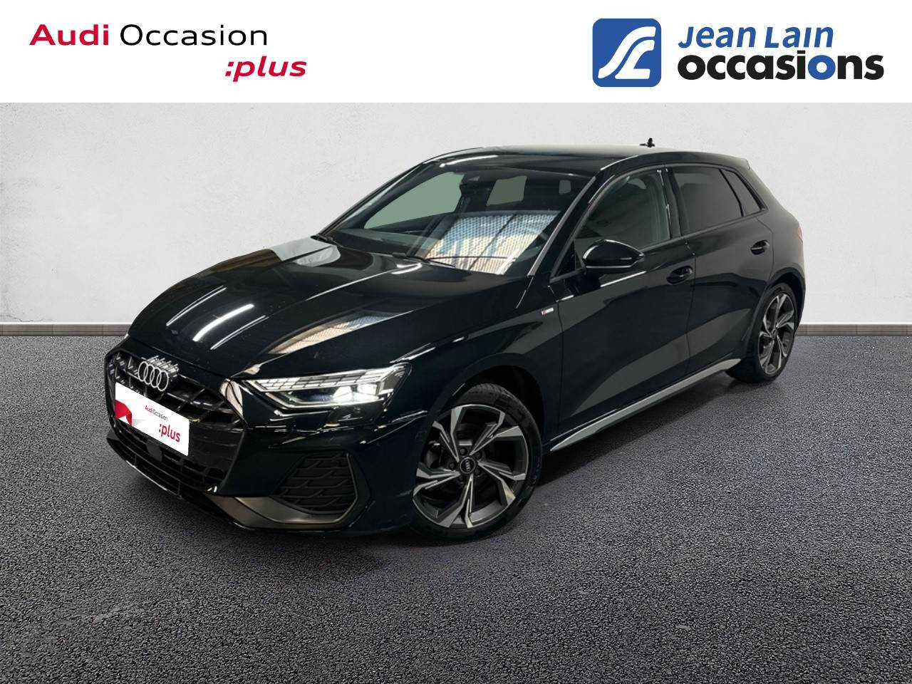 Vente en ligne AUDI A3 SPORTBACK A3 Sportback TFSI Mild Hybrid 150 S tronic 7 S line de 2025 au prix de 36 990 €