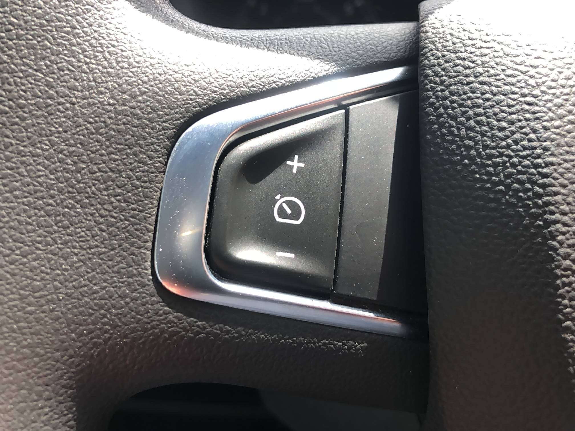 Vente en ligne Renault Master Fourgon MASTER FGN TRAC F3500 L3H3 BLUE DCI 135 au prix de 30 990 €