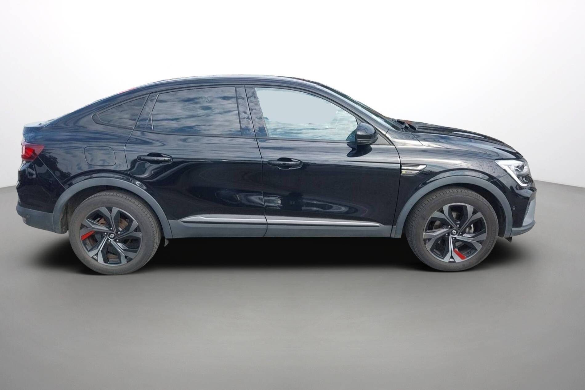 Vente en ligne Renault Arkana  E-Tech hybride 145 au prix de 23 490 €