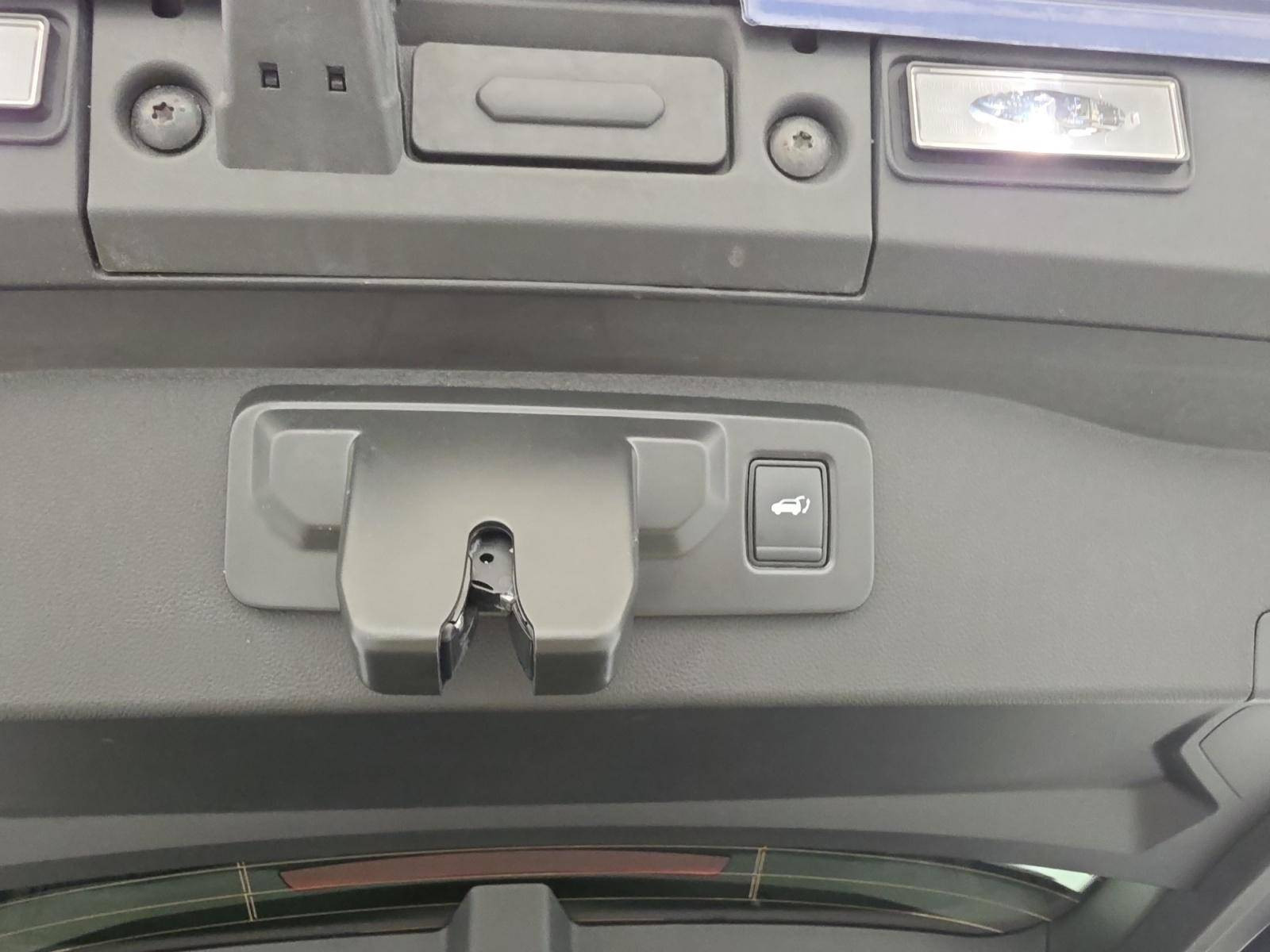 Vente en ligne Renault Scenic E-Tech Scenic E-Tech électrique 220 ch grande autonomie au prix de 35 991 €