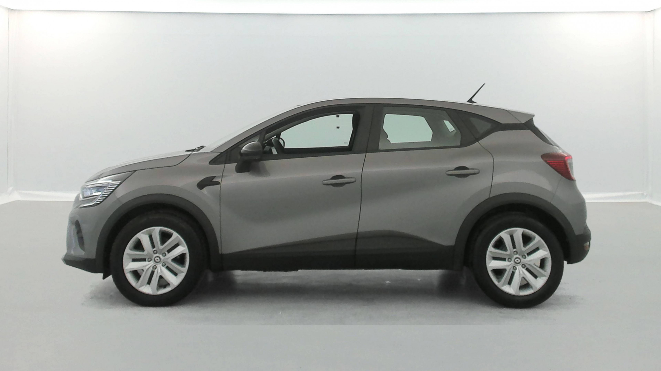 Vente en ligne Renault Captur  E-Tech 145 - 21 au prix de 16 980 €