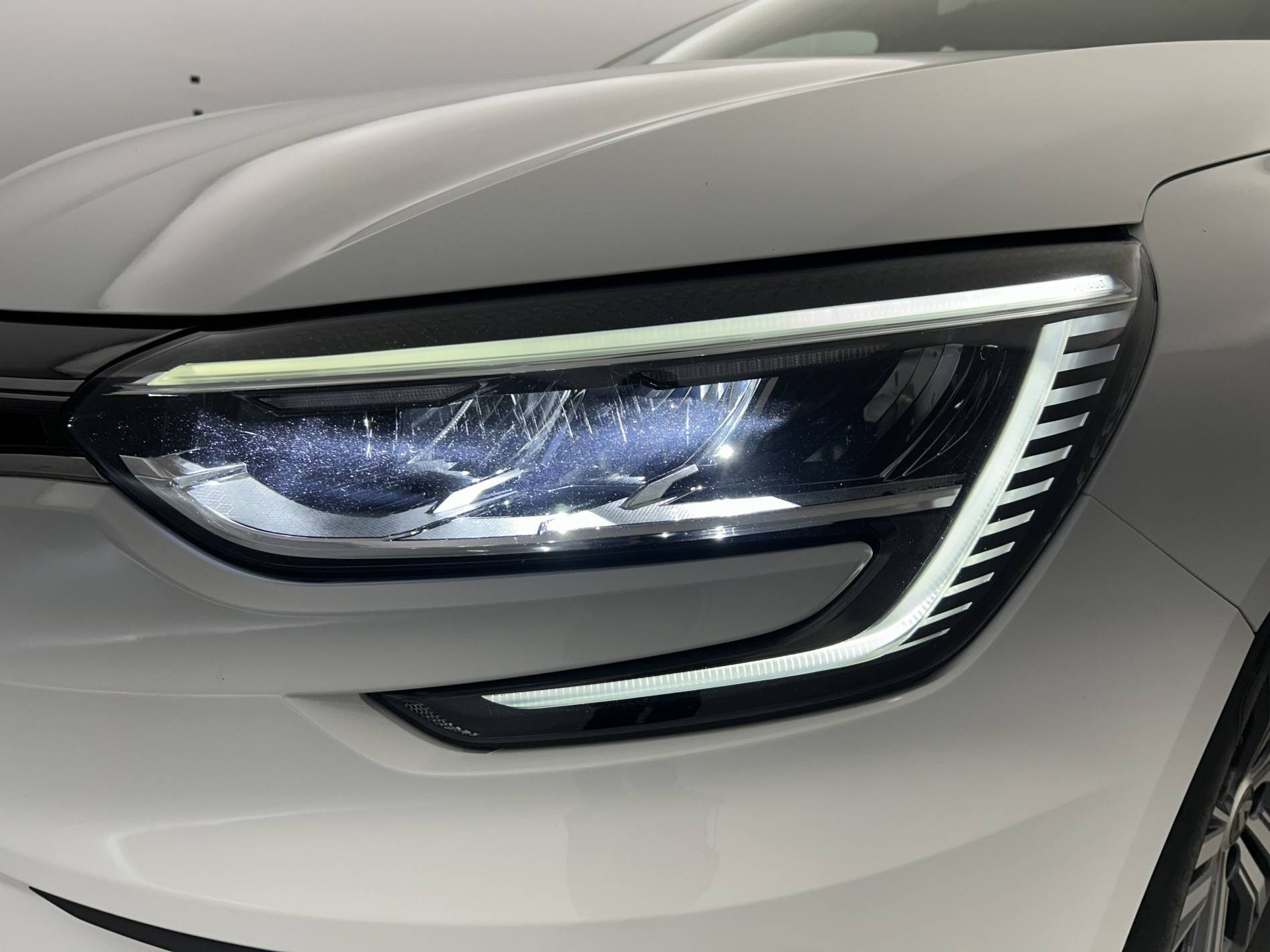 Vente en ligne Renault Megane 4 Estate  Blue dCi 115 au prix de 18 990 €