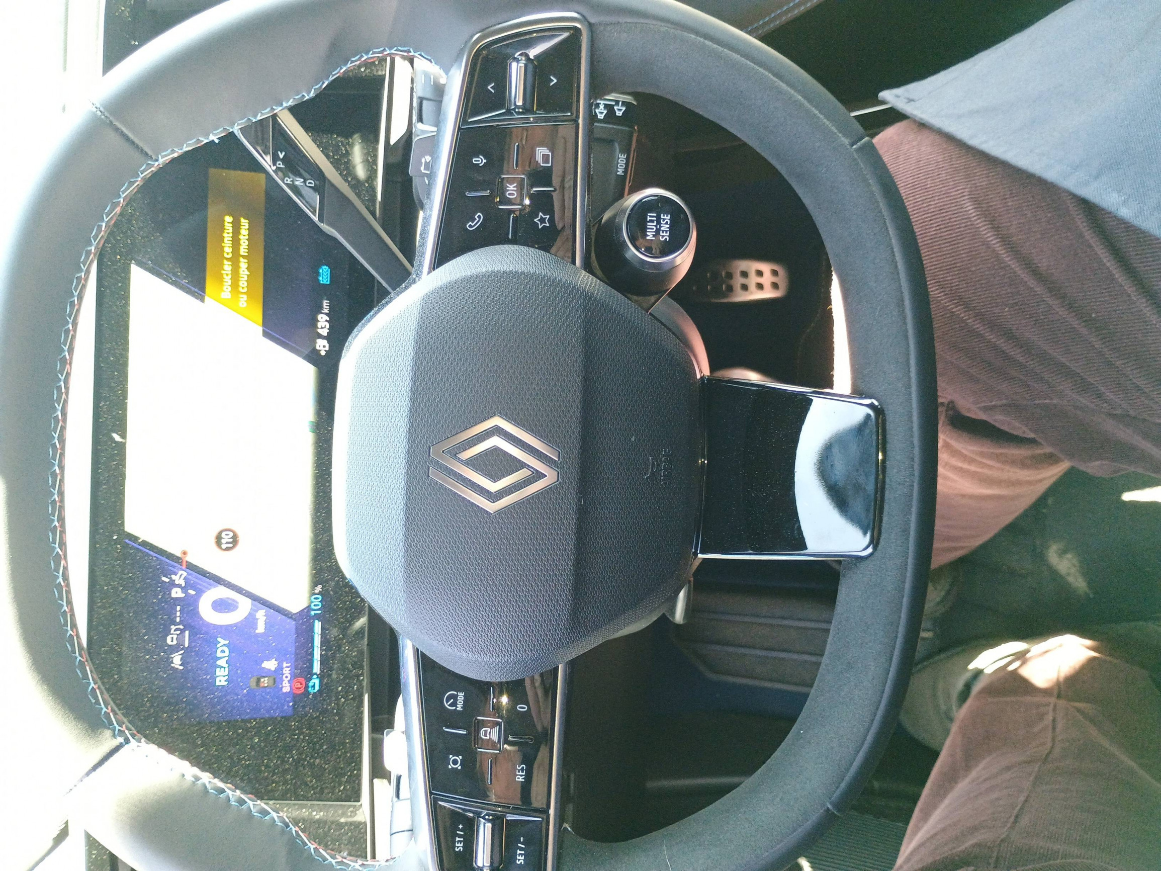 Vente en ligne Renault Scenic E-Tech  220 ch grande autonomie au prix de 45 999 €