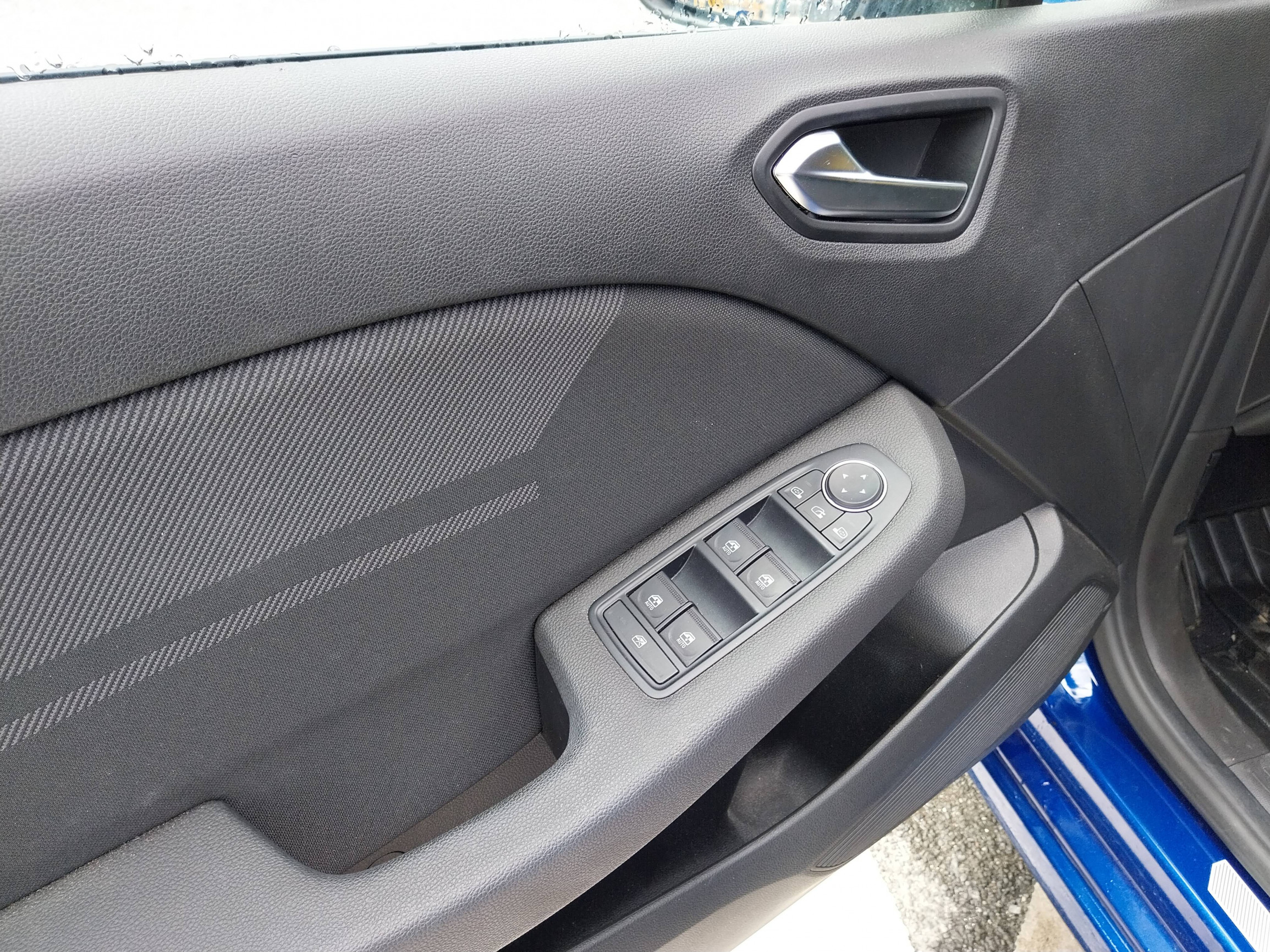 Vente en ligne Renault Clio 5 Clio E-Tech full hybrid 145 au prix de 21 490 €