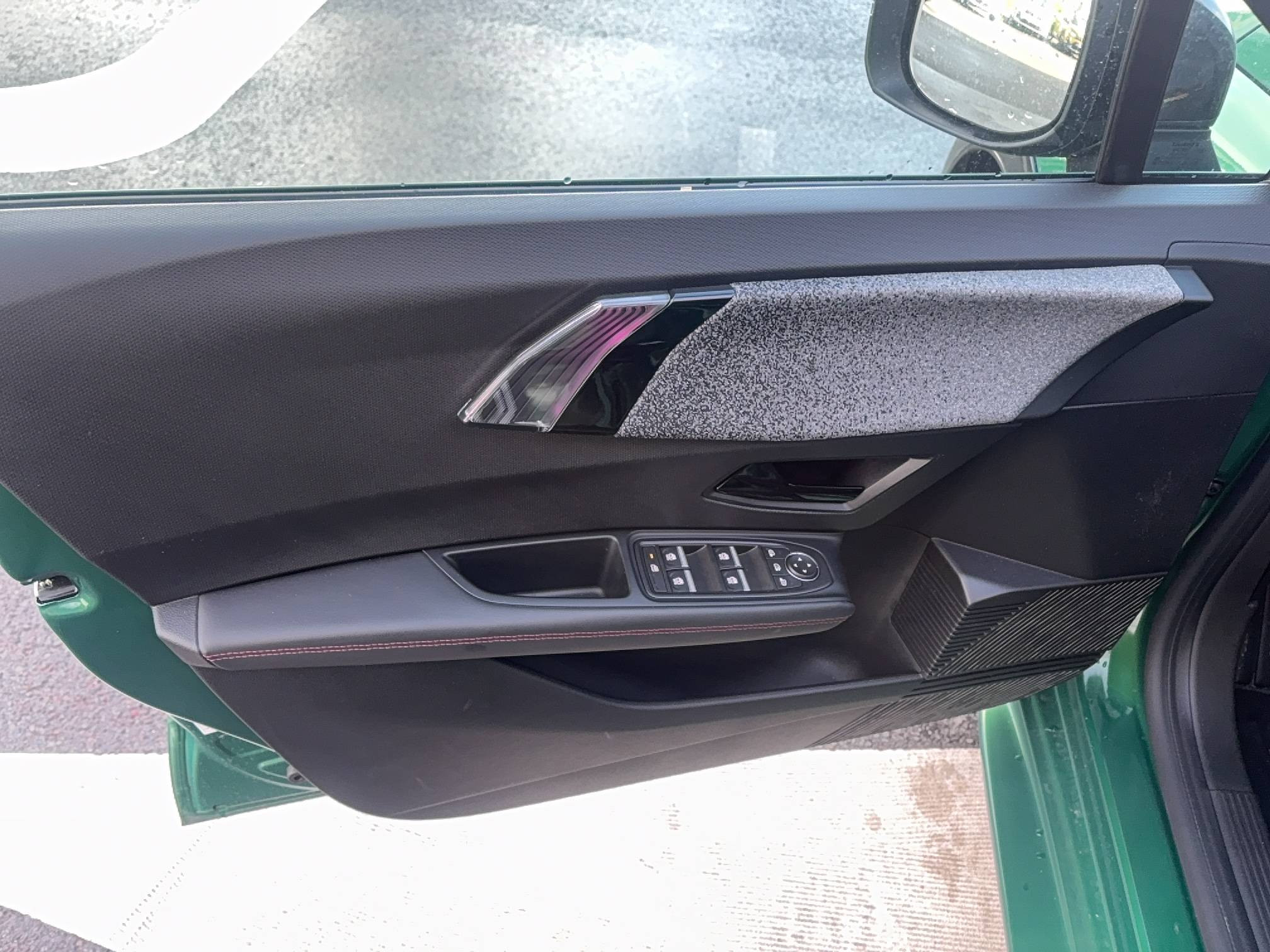 Vente en ligne Renault Clio 6 Clio E-Tech full hybrid 160 ch au prix de 25 690 €