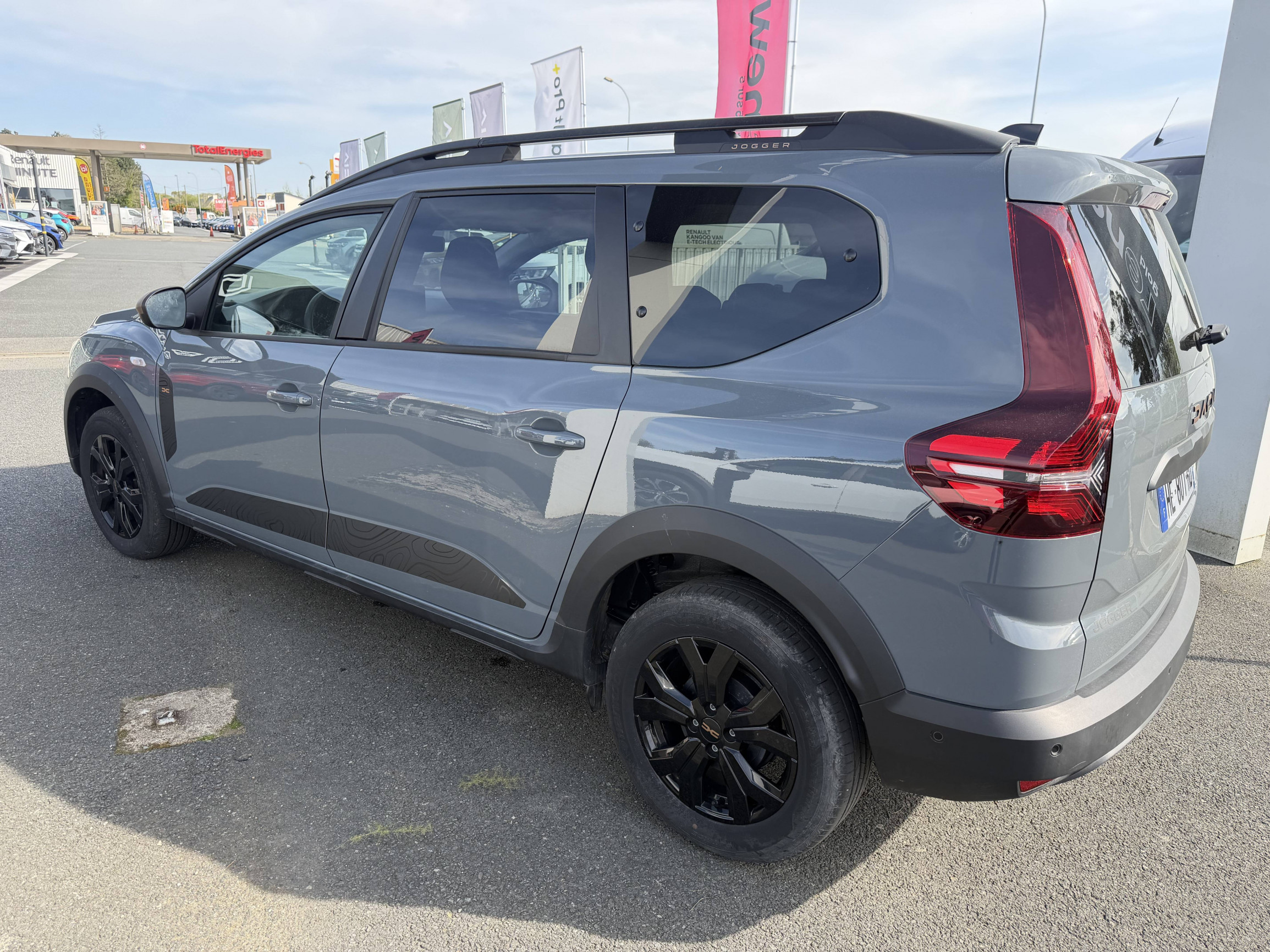 Vente en ligne Dacia Jogger  ECO-G 100 7 places GSR2 au prix de 21 290 €