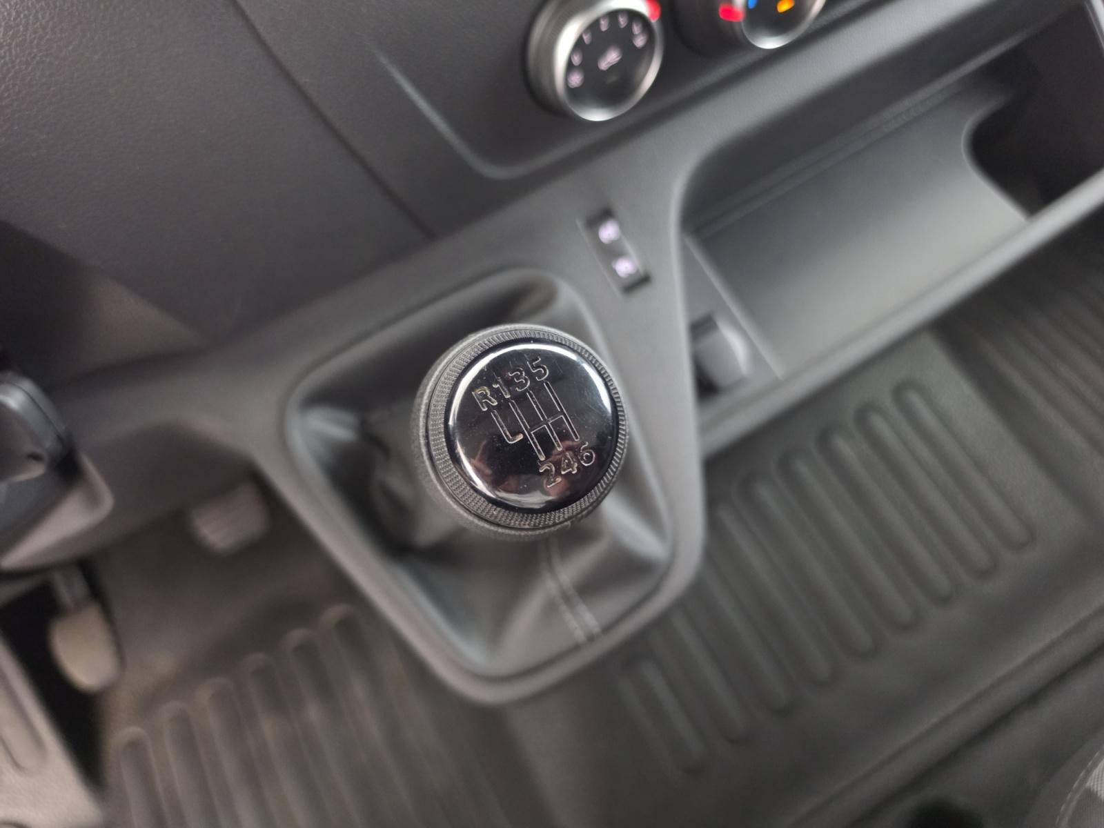 Vente en ligne Renault Master Fourgon MASTER FGN TRAC F3500 L3H3 BLUE DCI 135 au prix de 26 490 €