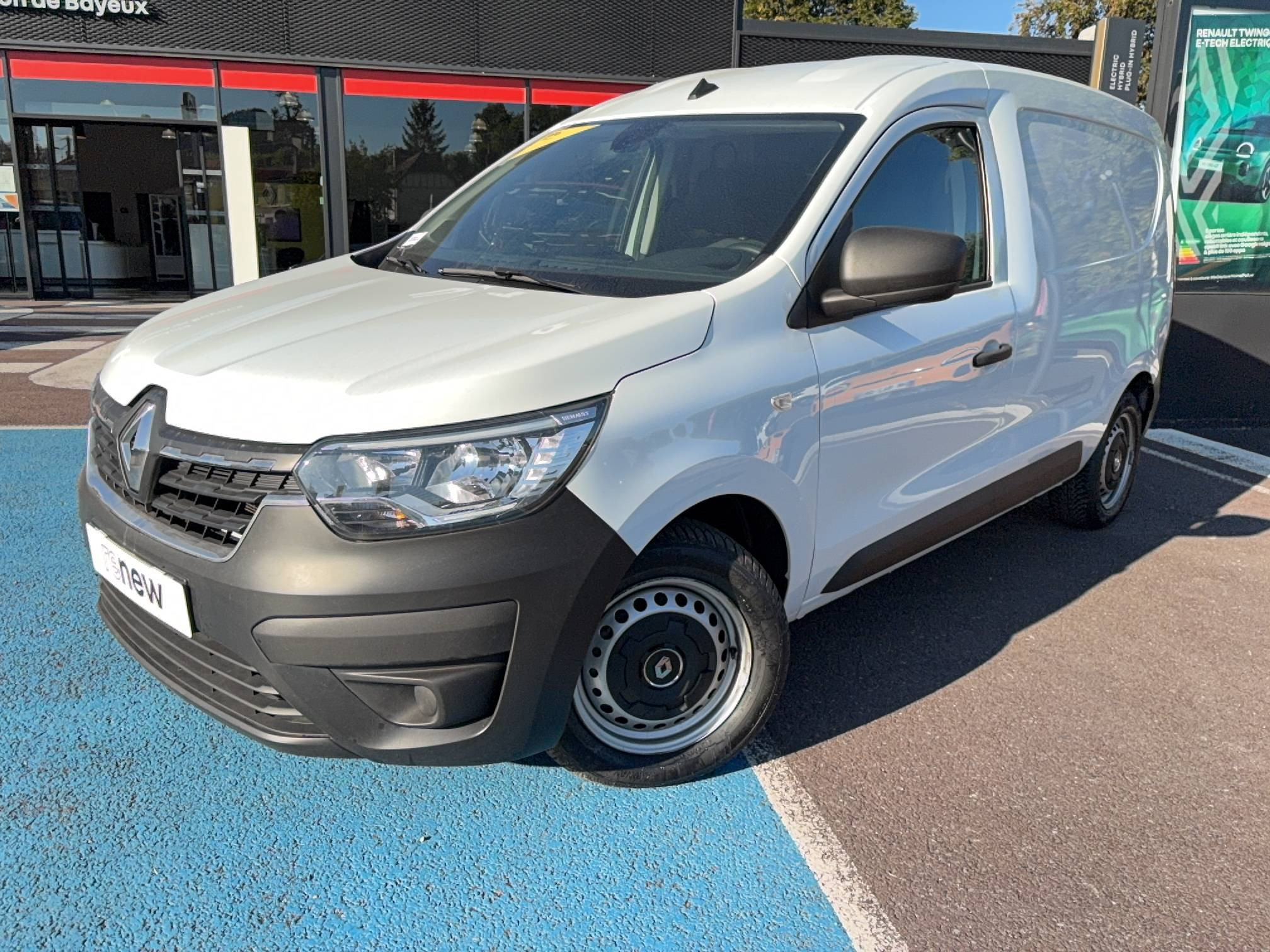 Renault Express Van  BLUE DCI 95 - 22 occasion de 2024 en vente à Bayeux