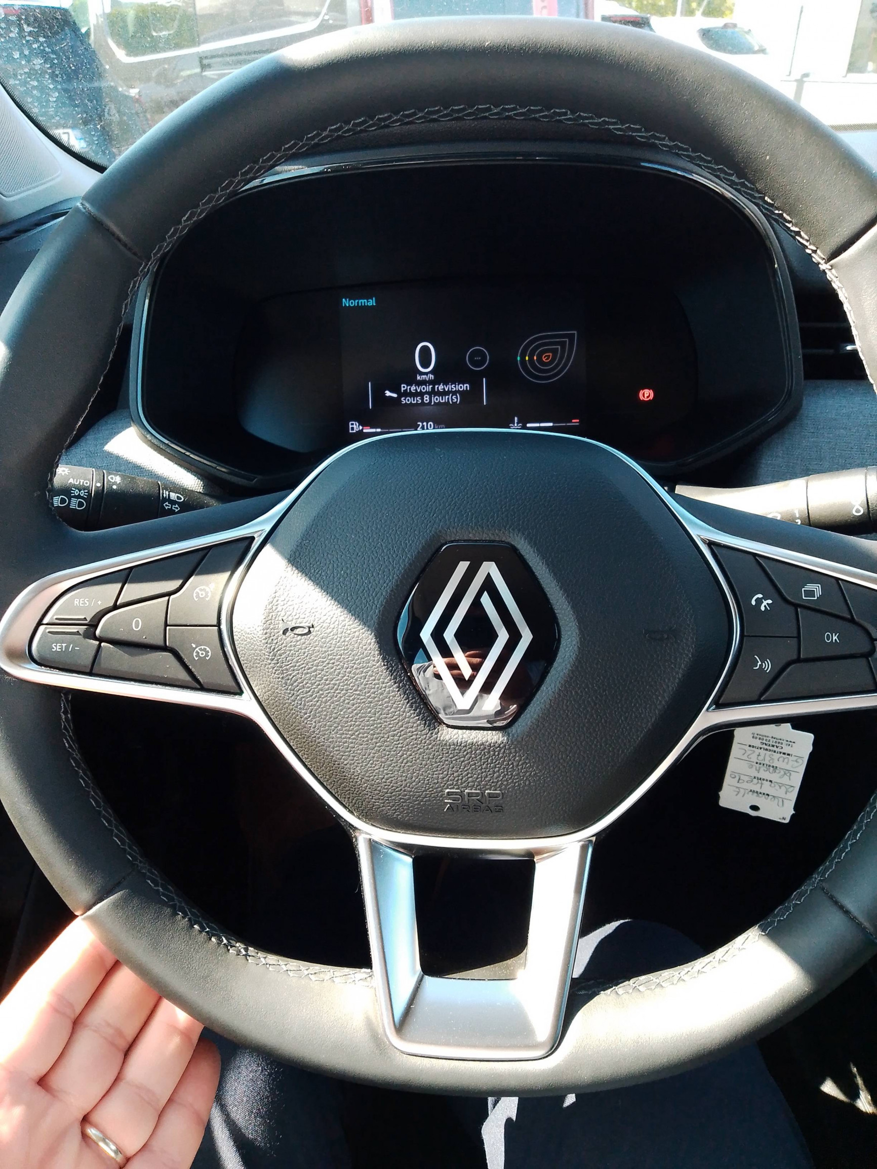 Vente en ligne Renault Clio 5 Clio TCe 90 au prix de 15 790 €