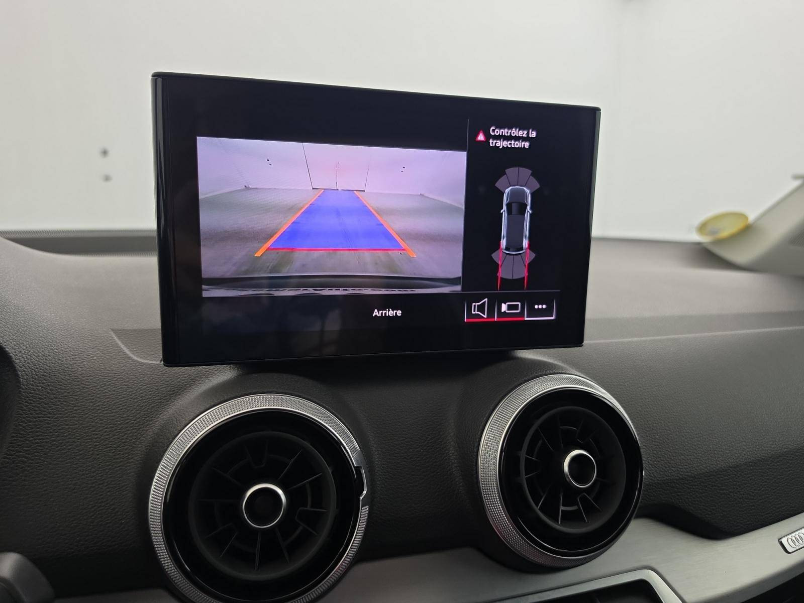 Vente en ligne Audi Q2  35 TDI 150 S tronic 7 au prix de 32 990 €
