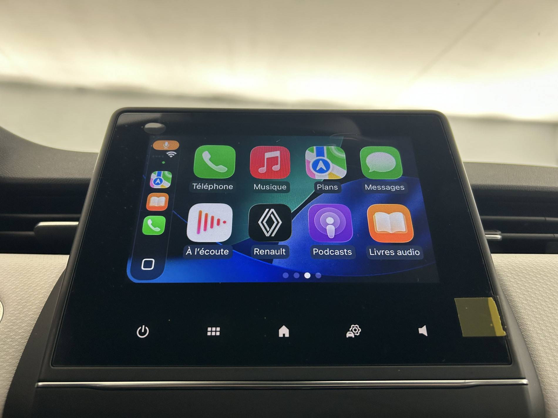 Vente en ligne Renault Clio 5 Clio E-Tech 140 - 21N au prix de 16 990 €