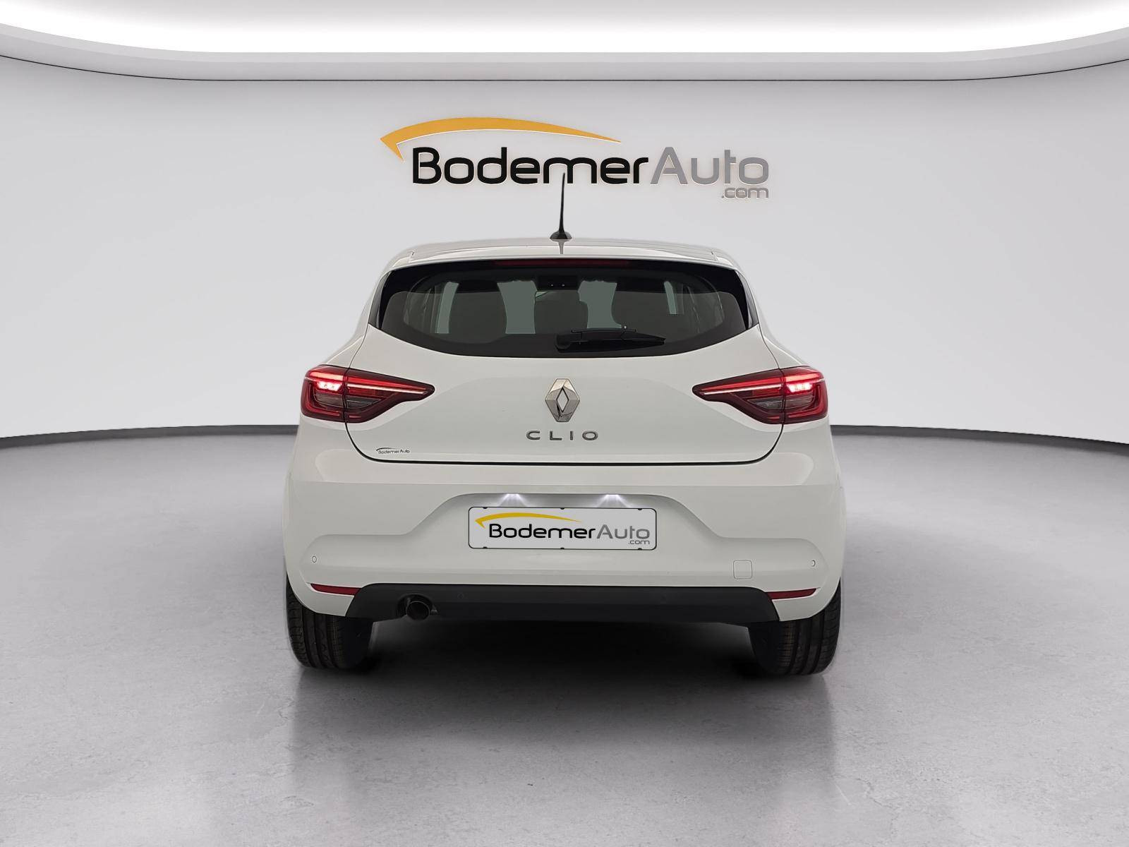 Vente en ligne Renault Clio 5 Clio TCe 90 X-Tronic - 21N au prix de 14 490 €
