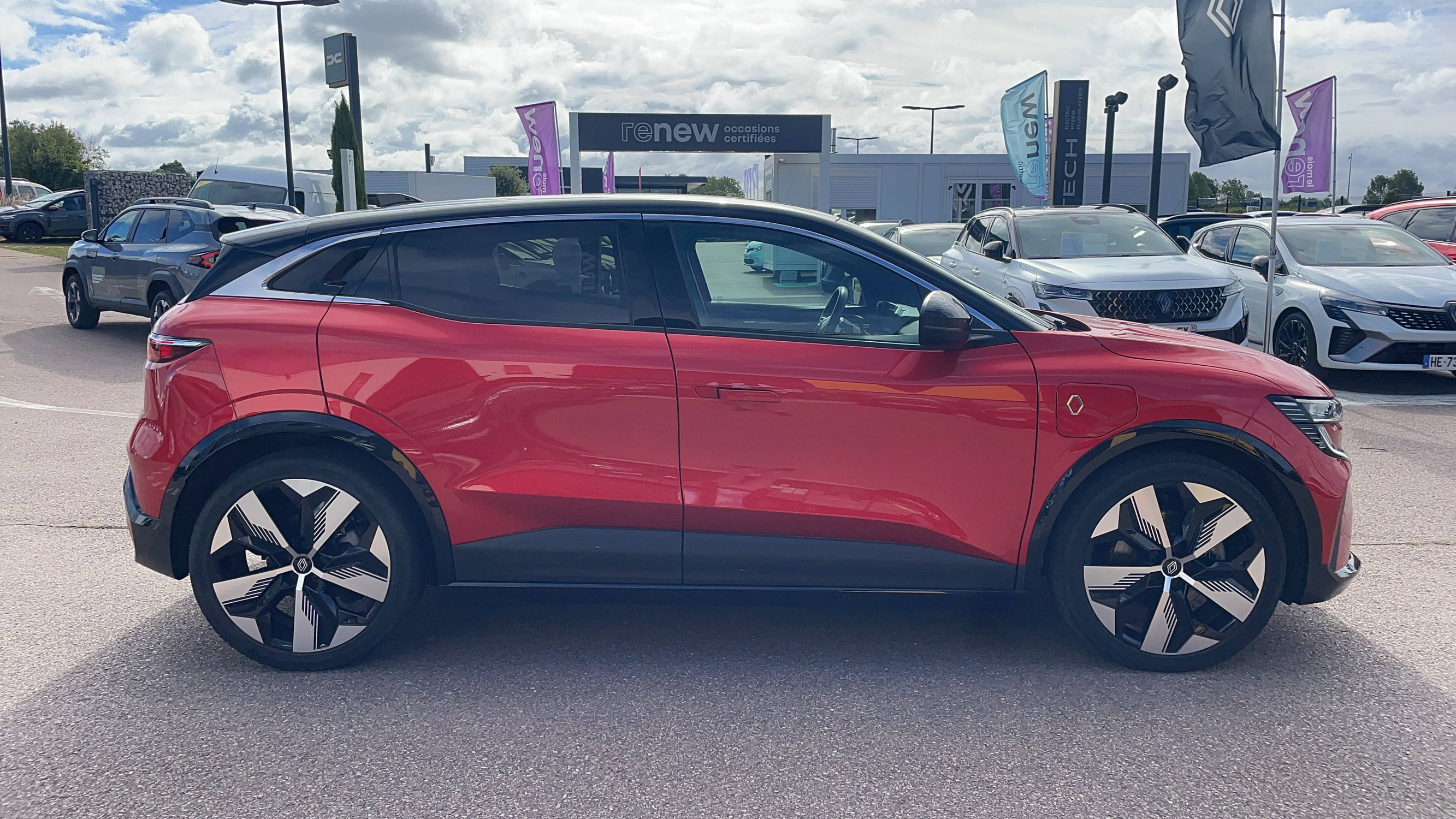 Vente en ligne Renault Megane E-Tech  EV40 130ch standard charge au prix de 23 491 €