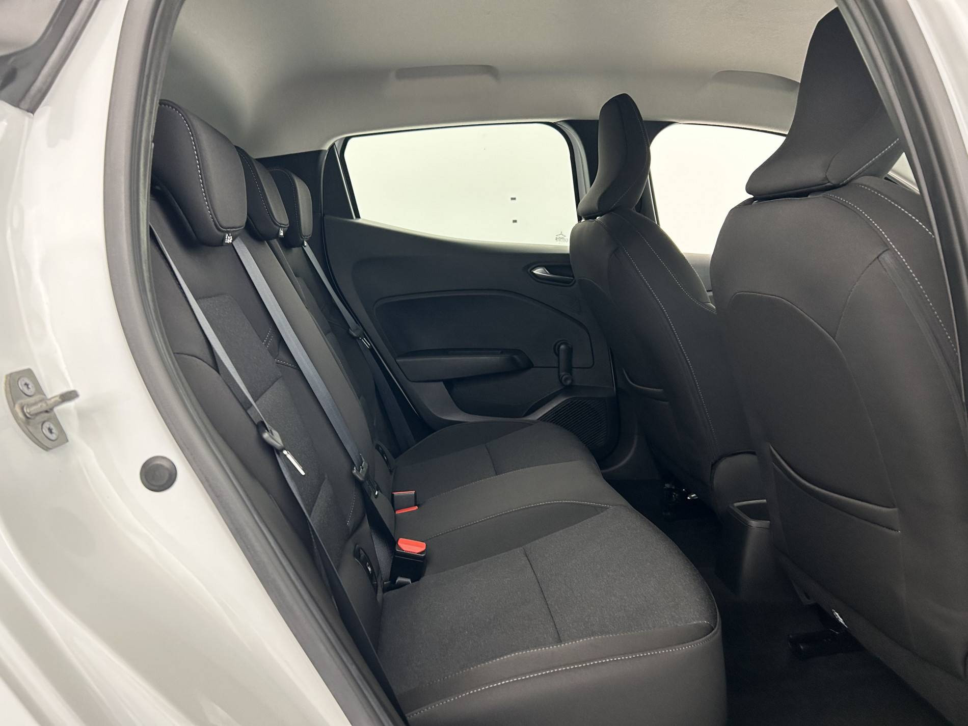 Vente en ligne Renault Clio 5 Clio TCe 90 au prix de 13 990 €