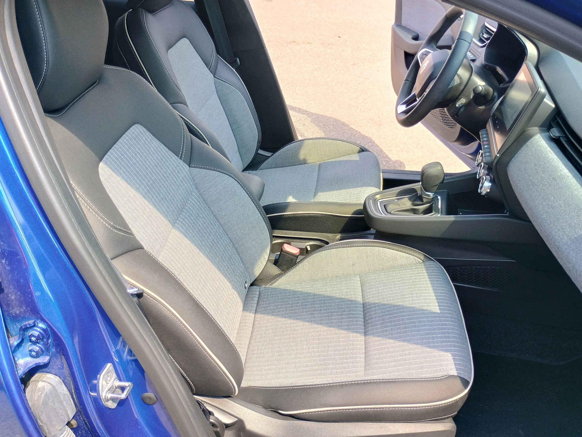 Vente en ligne Renault Clio 5 Clio E-Tech full hybrid 145 ch GSR2 au prix de 20 321 €