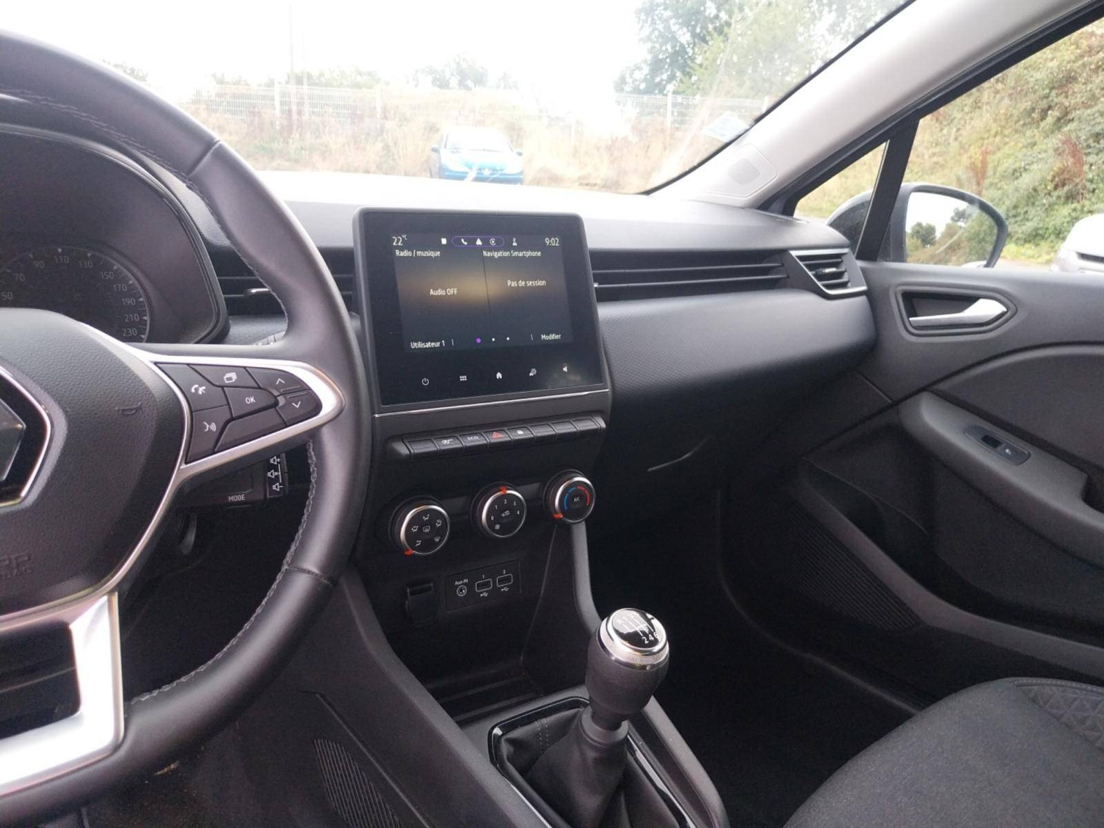 Vente en ligne Renault Clio 5 Clio TCe 90 au prix de 13 990 €