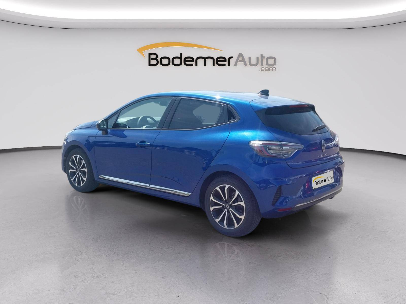 Vente en ligne Renault Clio 5 Clio E-Tech full hybrid 145 au prix de 20 490 €