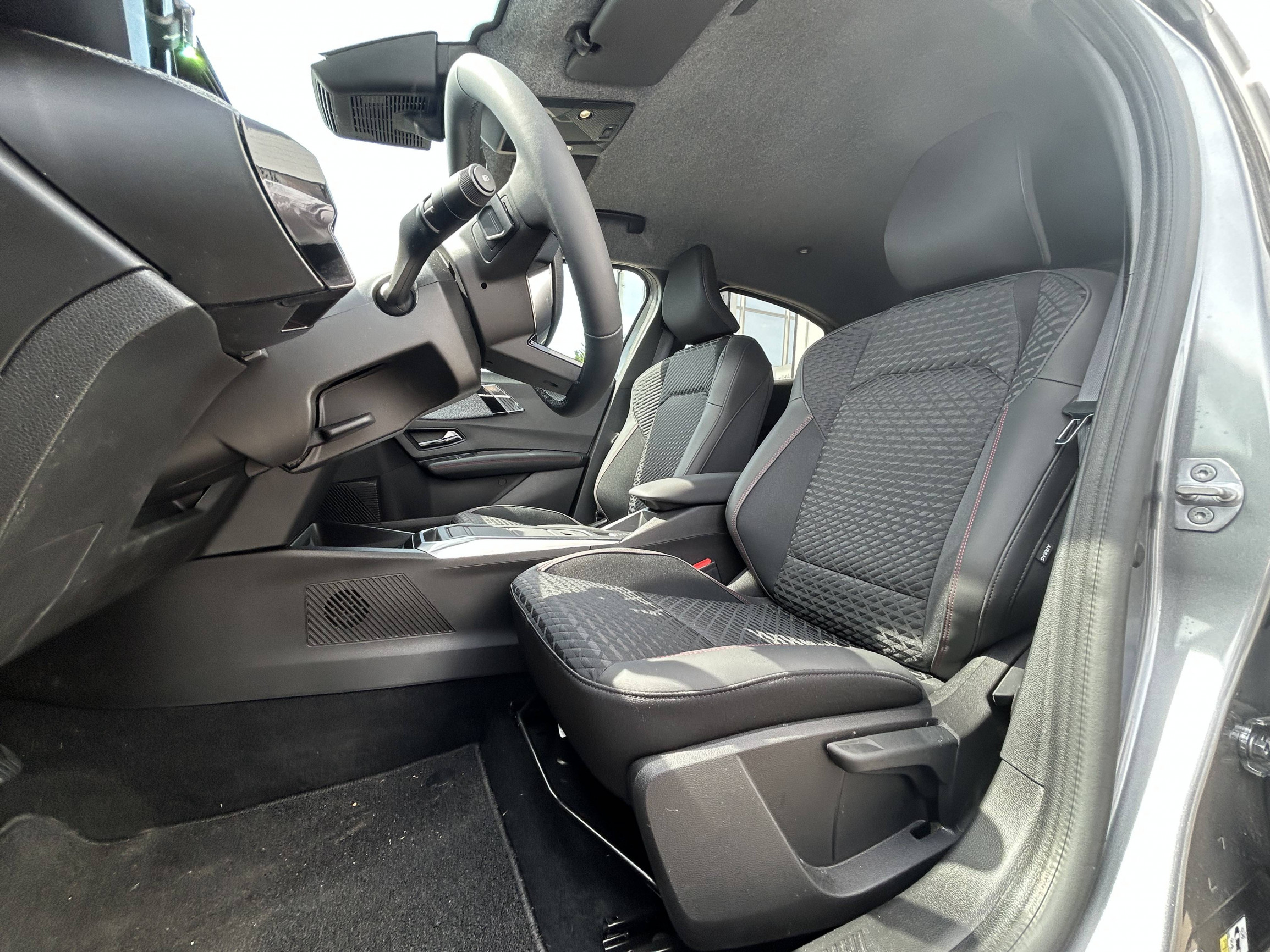 Vente en ligne Renault Clio 6 Clio Eco-G 120 ch EDC au prix de 25 900 €