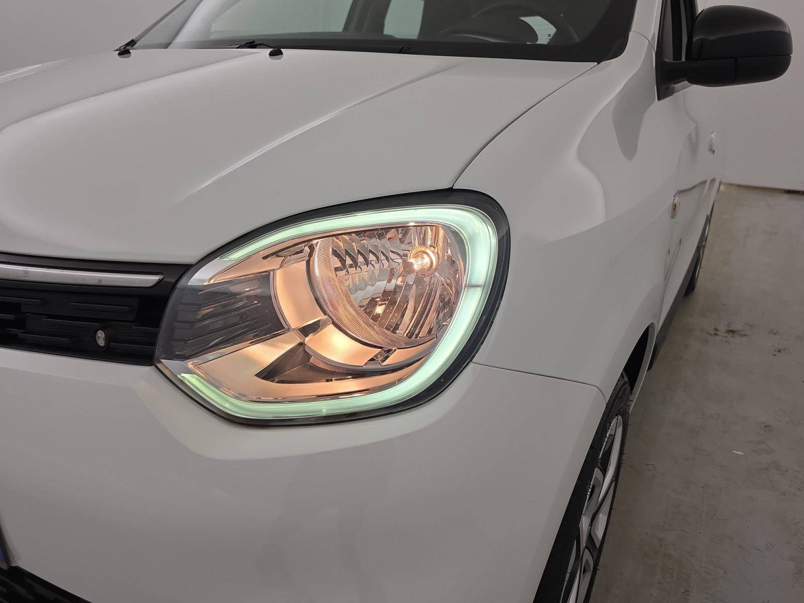 Vente en ligne Renault Twingo Electrique Twingo III E-Tech au prix de 12 490 €