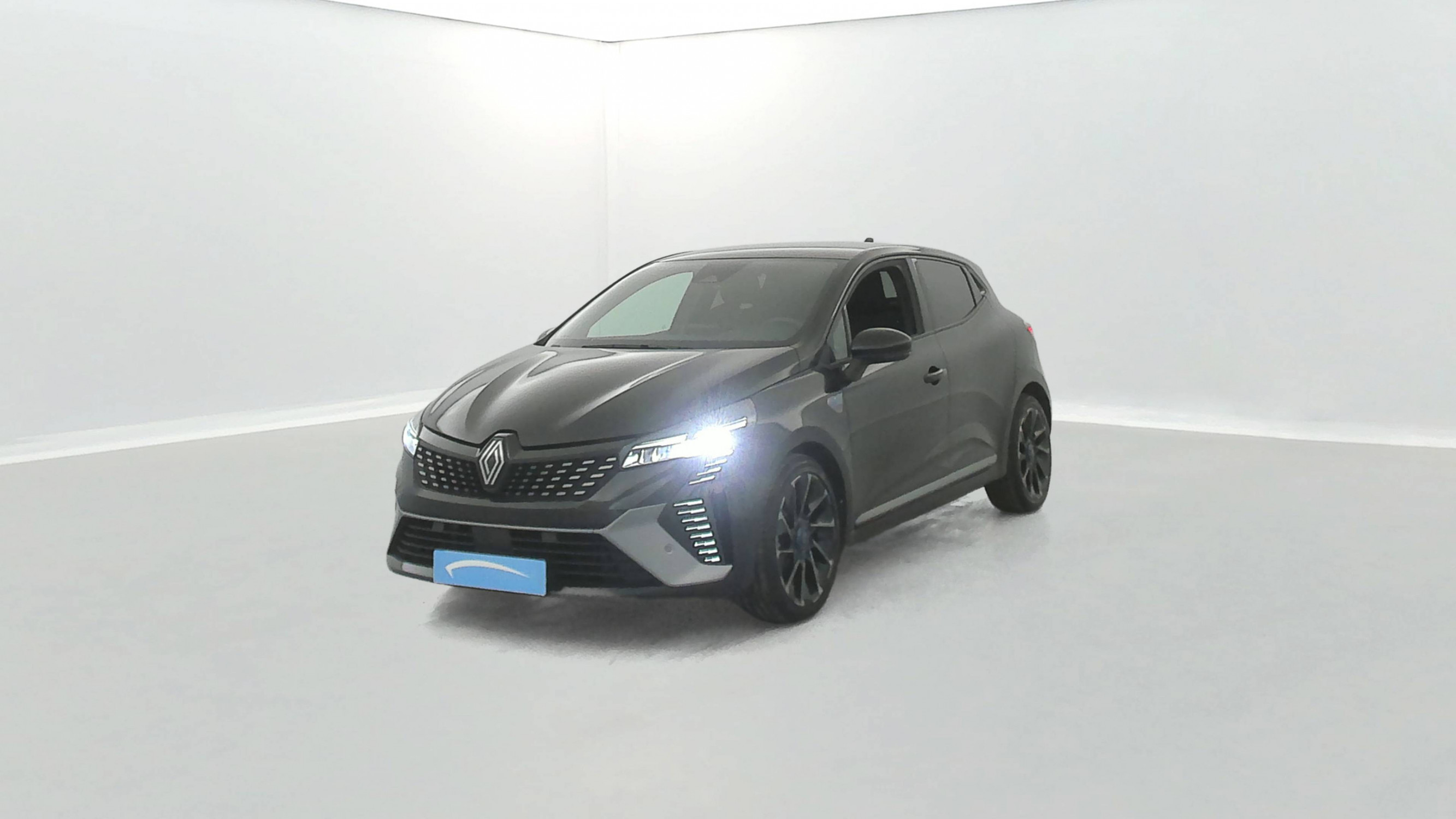 Renault Clio 5 Clio TCe 90 occasion de 2023 en vente à Carhaix