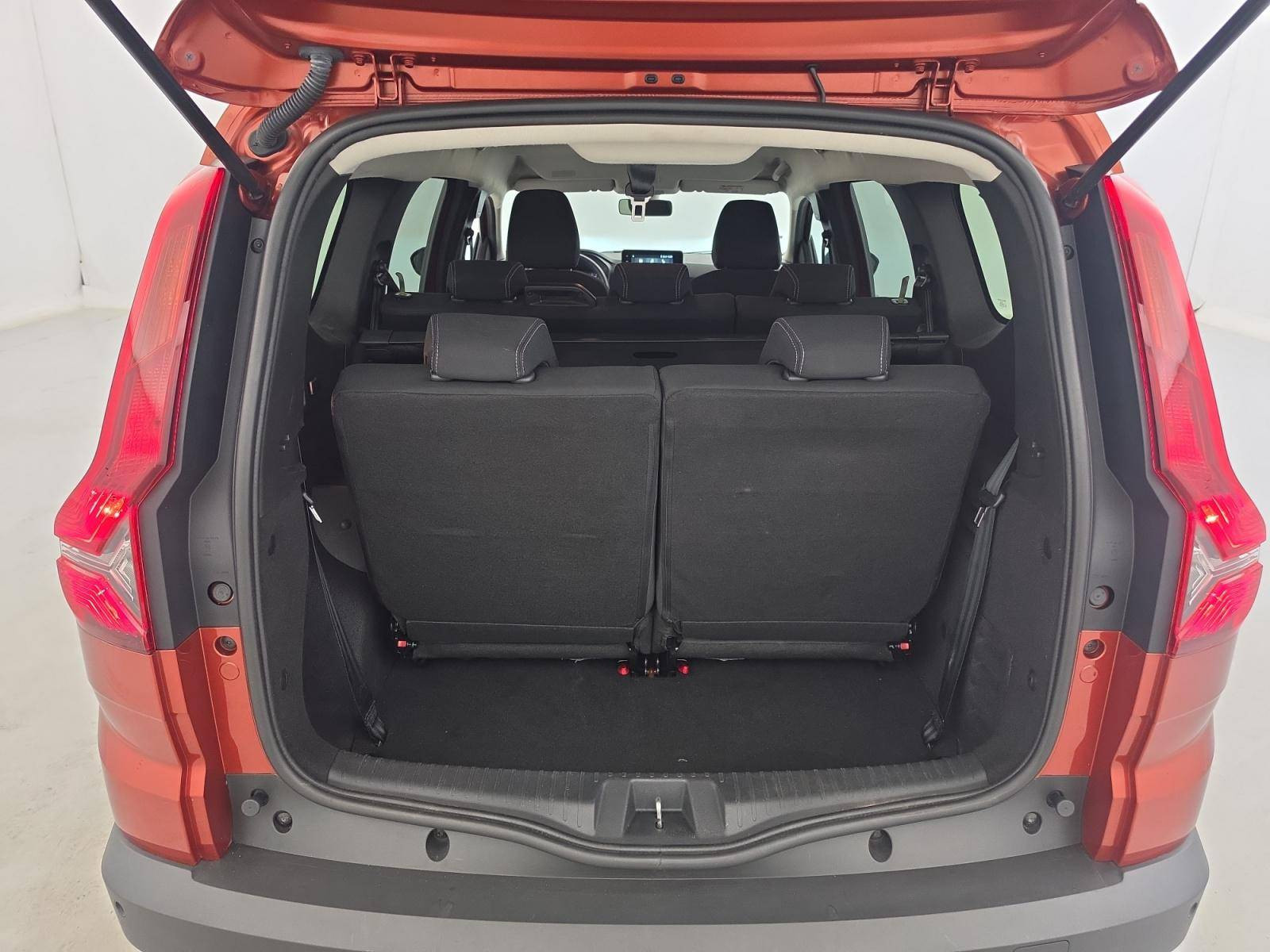 Vente en ligne Dacia Jogger  ECO-G 100 7 places au prix de 17 990 €