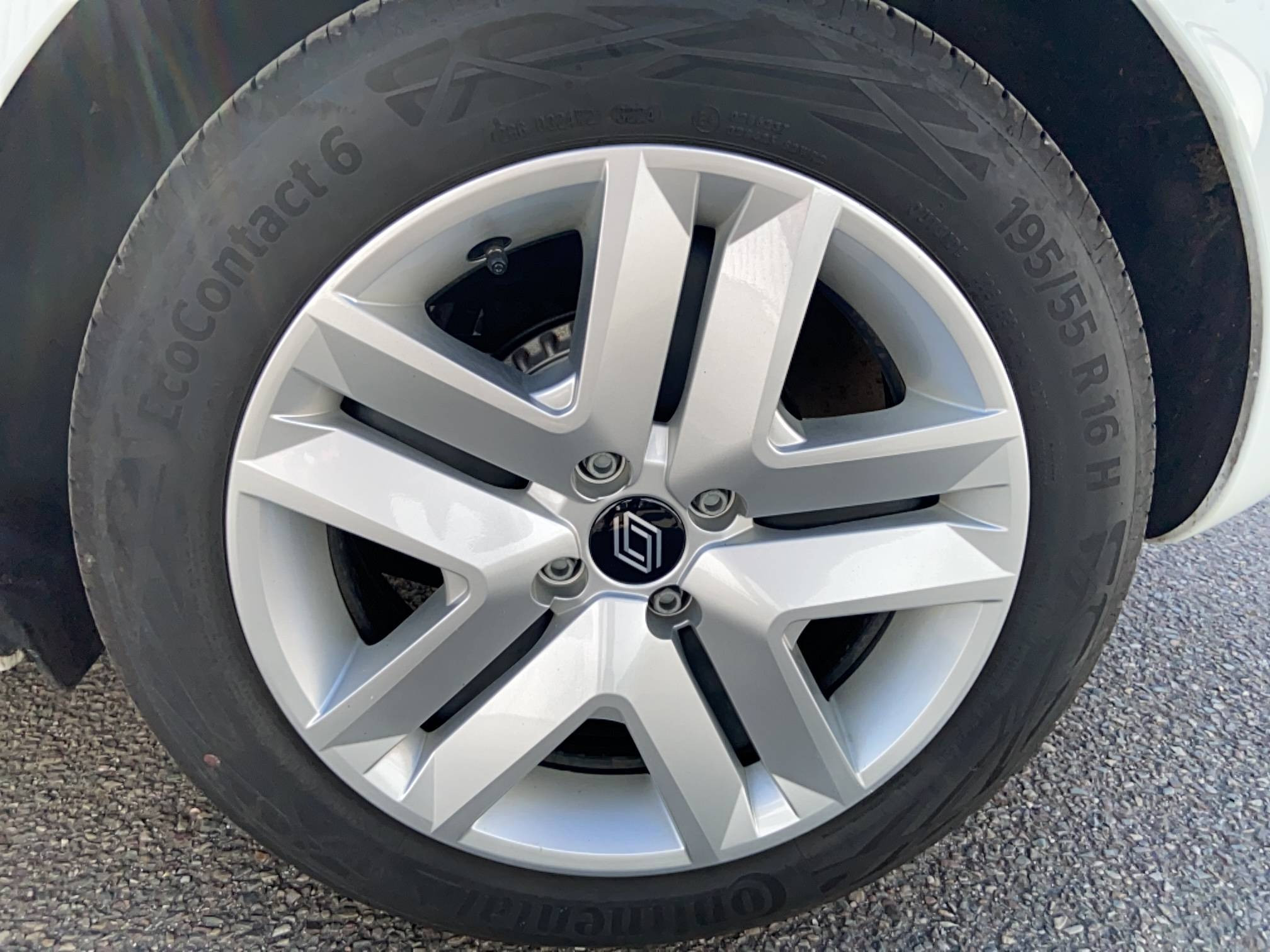 Vente en ligne Renault Clio 5 Clio Eco-G 100 ch GSR2 au prix de 16 290 €