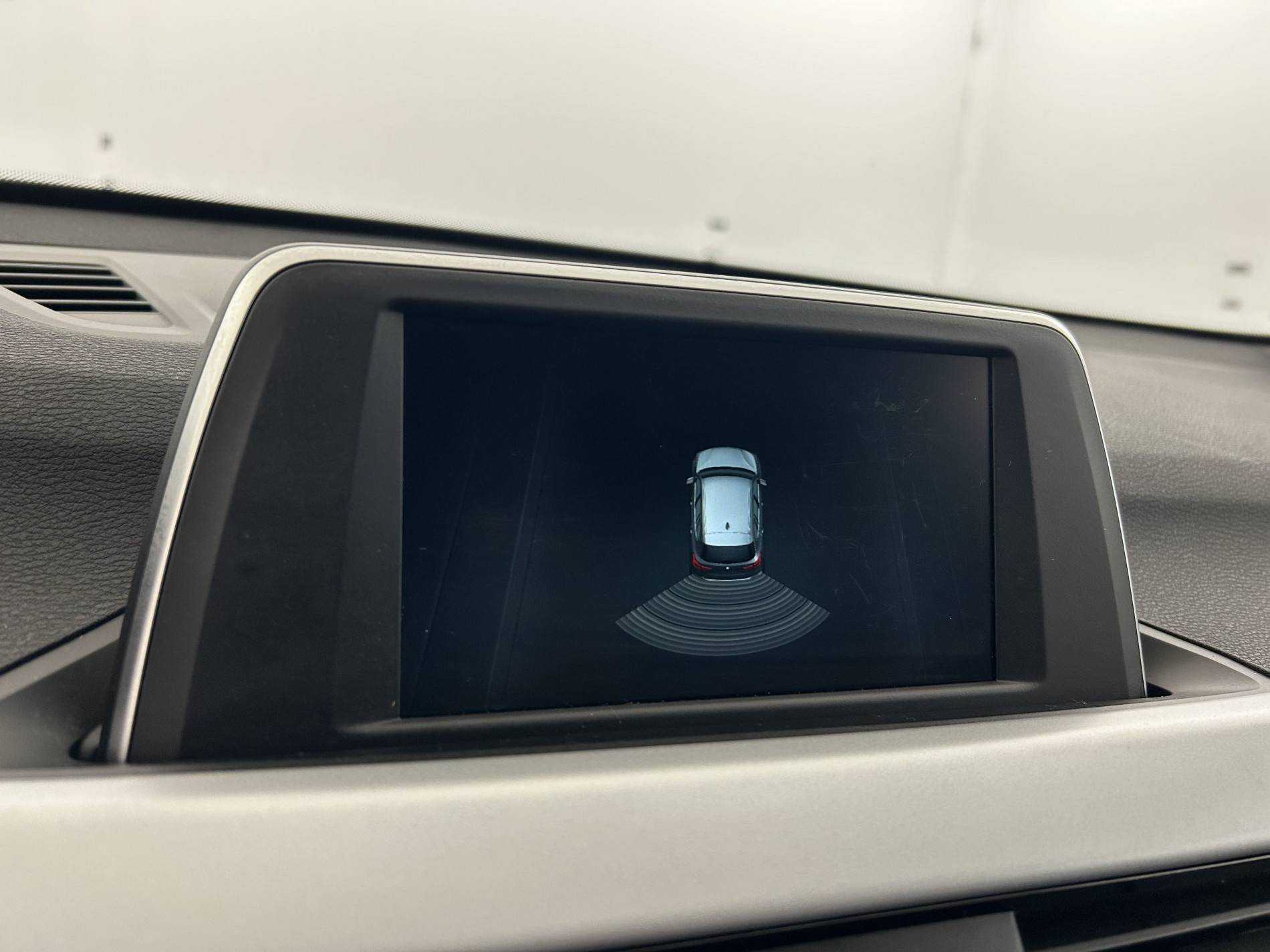 Vente en ligne Bmw X1 X1 sDrive 18i 140 ch au prix de 17 990 €