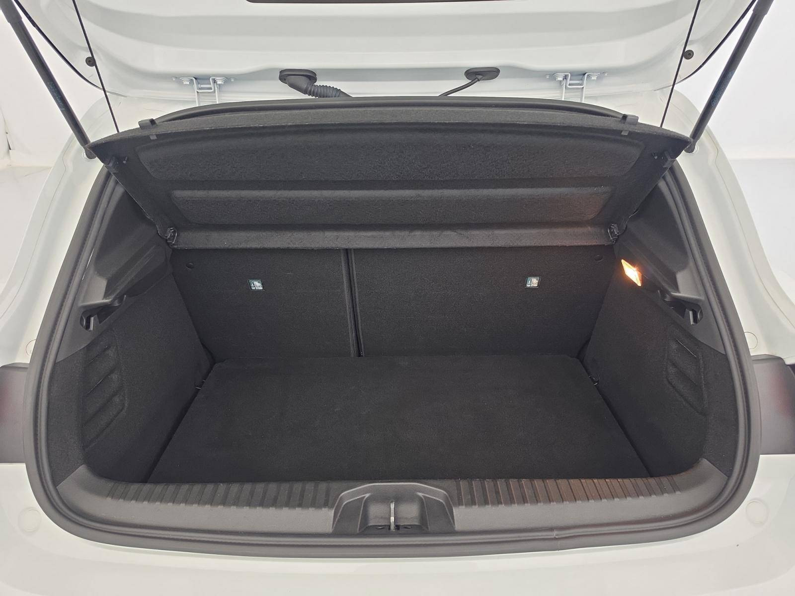 Vente en ligne Renault Clio 5 Clio TCe 90 au prix de 12 790 €