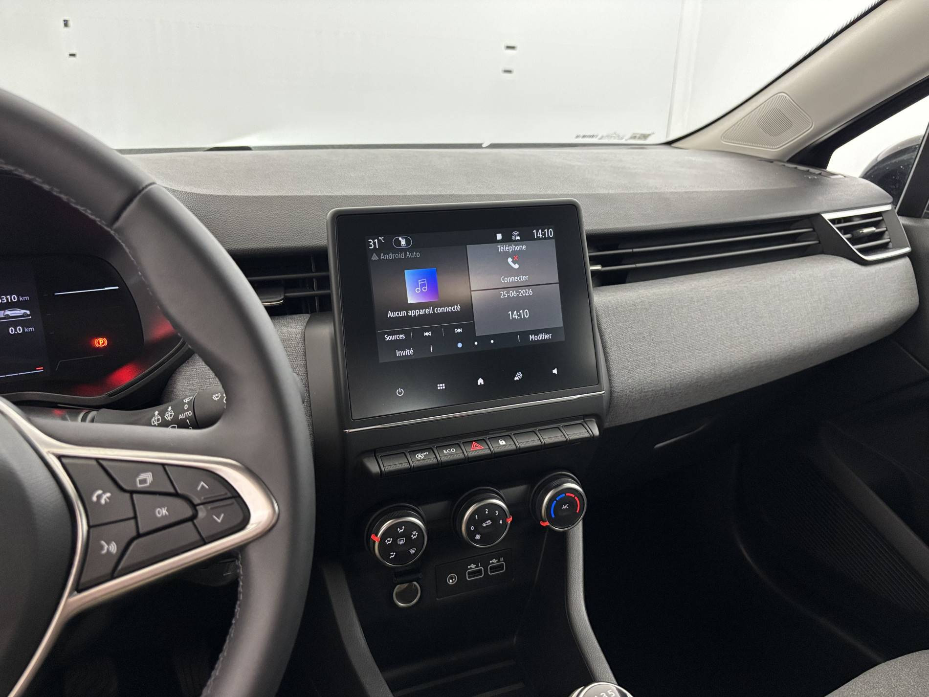 Vente en ligne Renault Clio 5 Clio Blue dCi 100 ch GSR2 au prix de 17 991 €