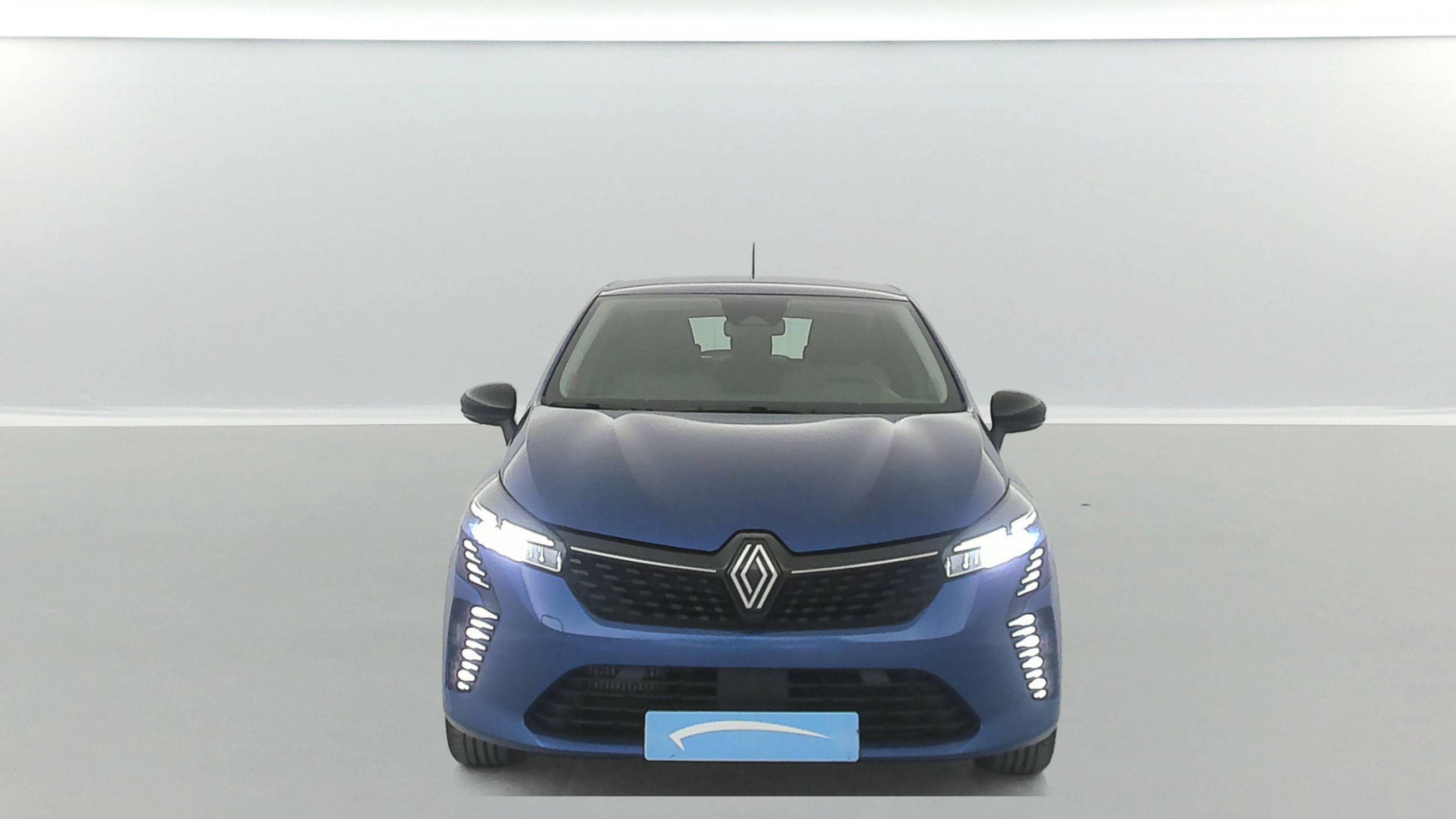Vente en ligne Renault Clio 5 Clio TCe 90 au prix de 15 990 €